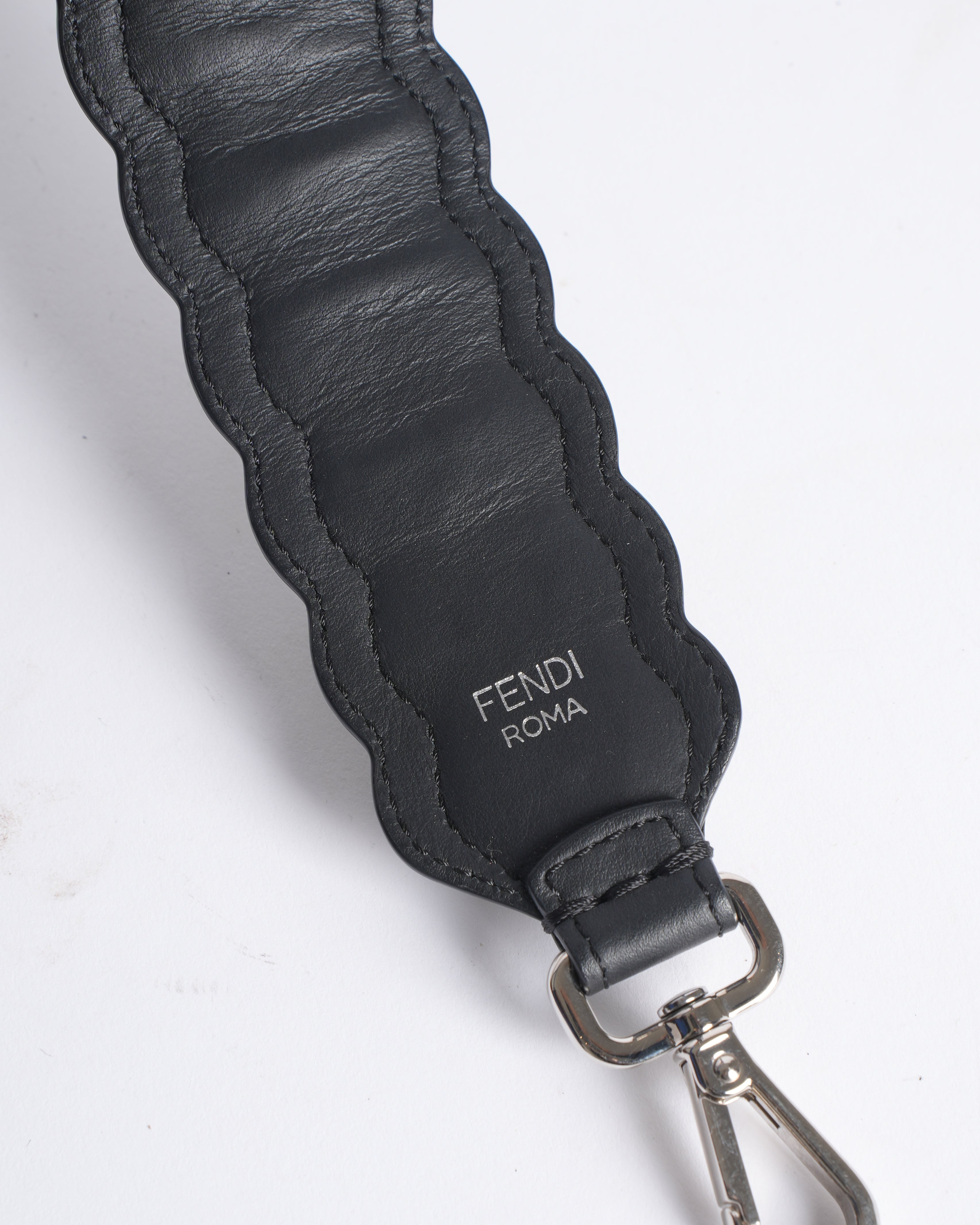 Fendi Faux Pearl Detachable Shoulder Embellished Belt
