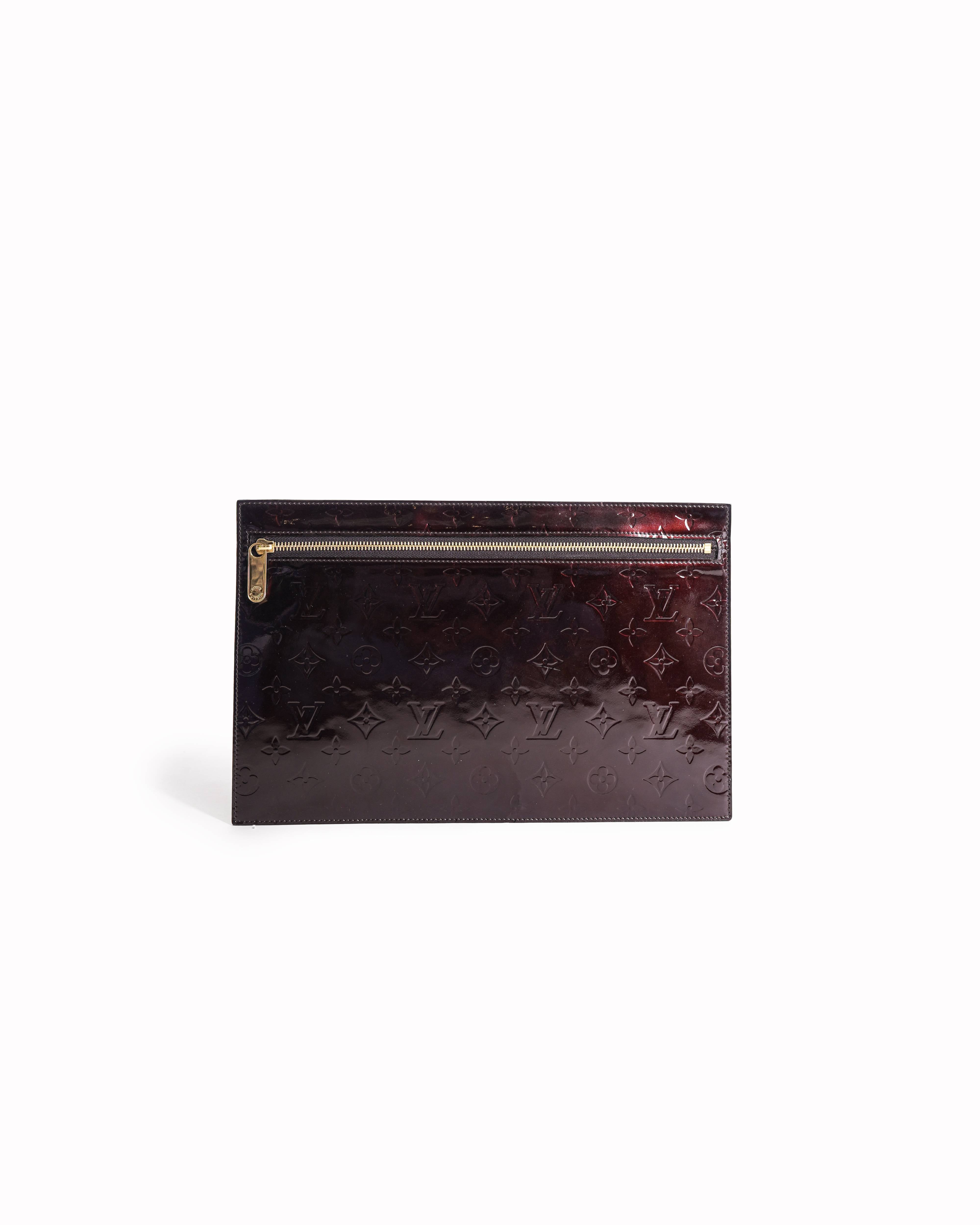 Louis Vuitton Amarante Monogram Vernis Pershing Square MM clutch