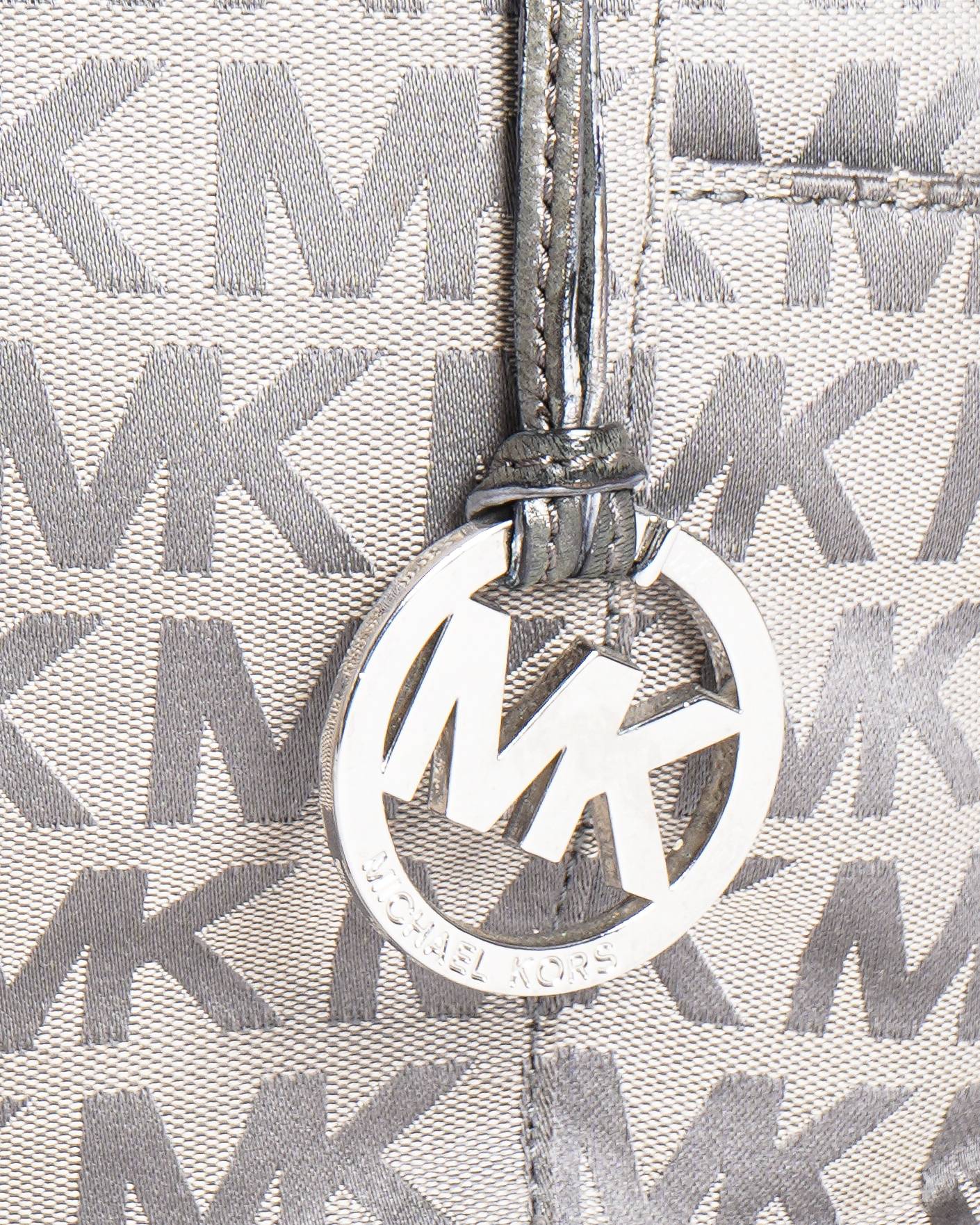 Michael Kors Grey Signature Jet Set Tote Bag