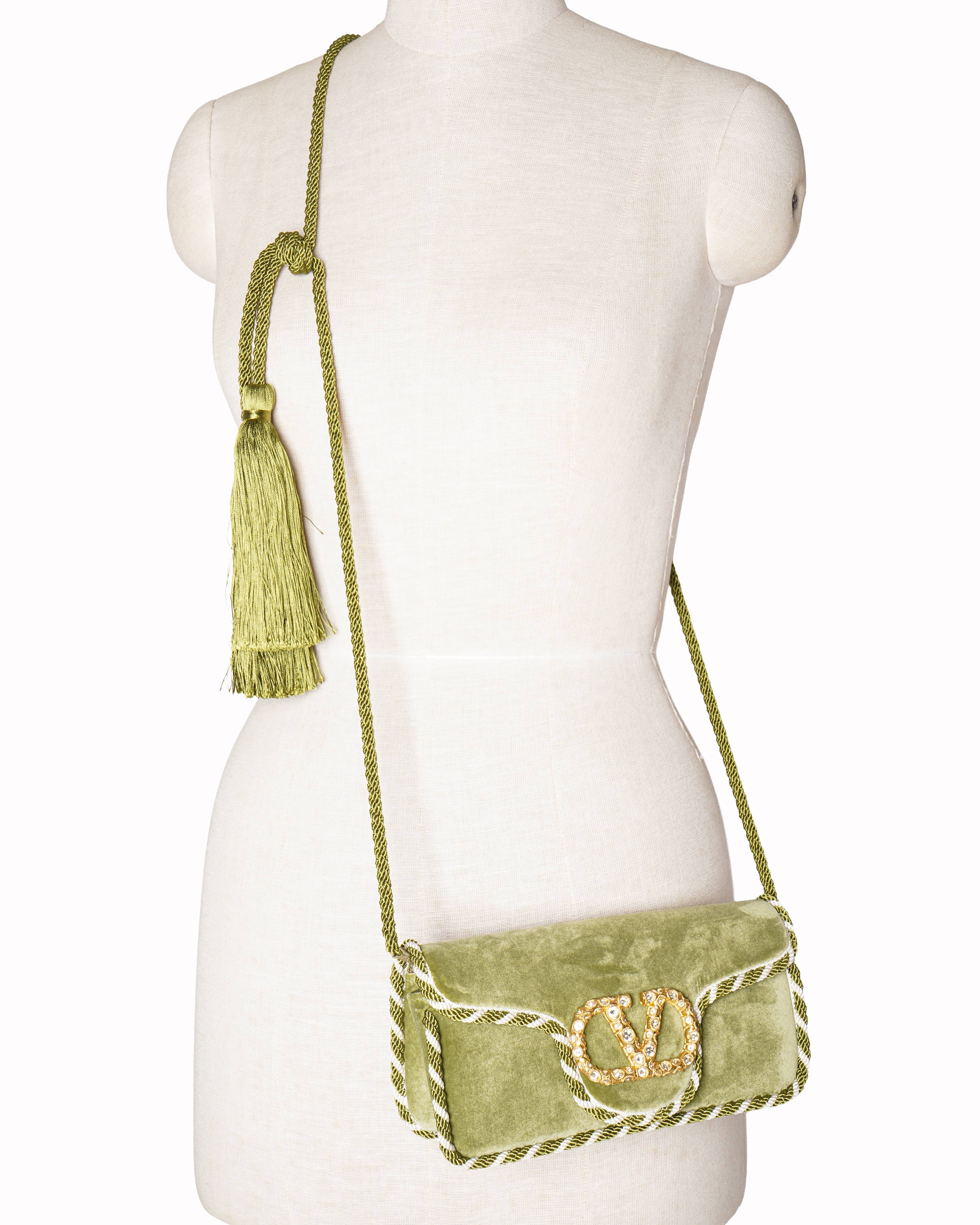 Valentino Garavani
Locò Crossbody Bag