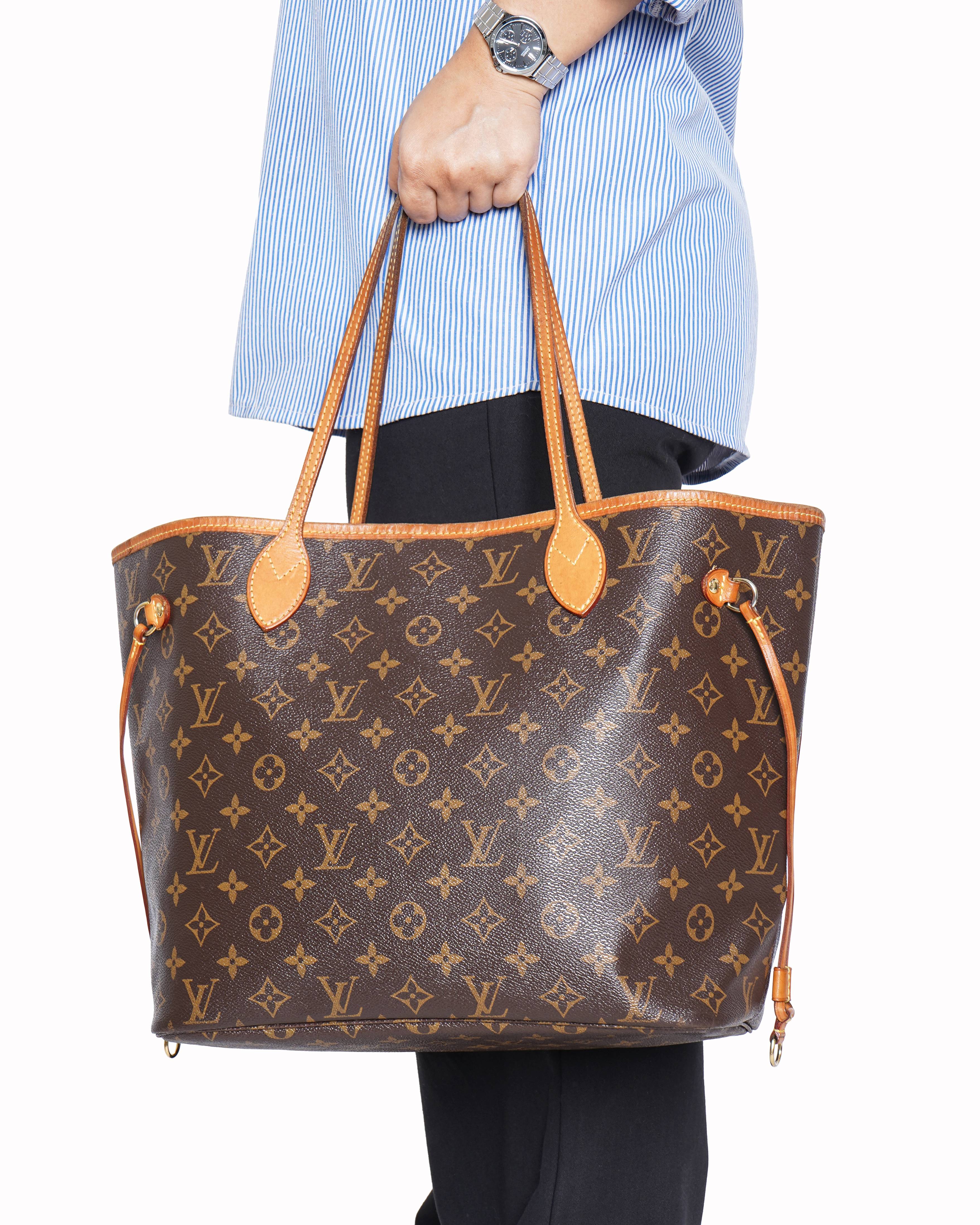 Louis Vuitton never full MM tote bag