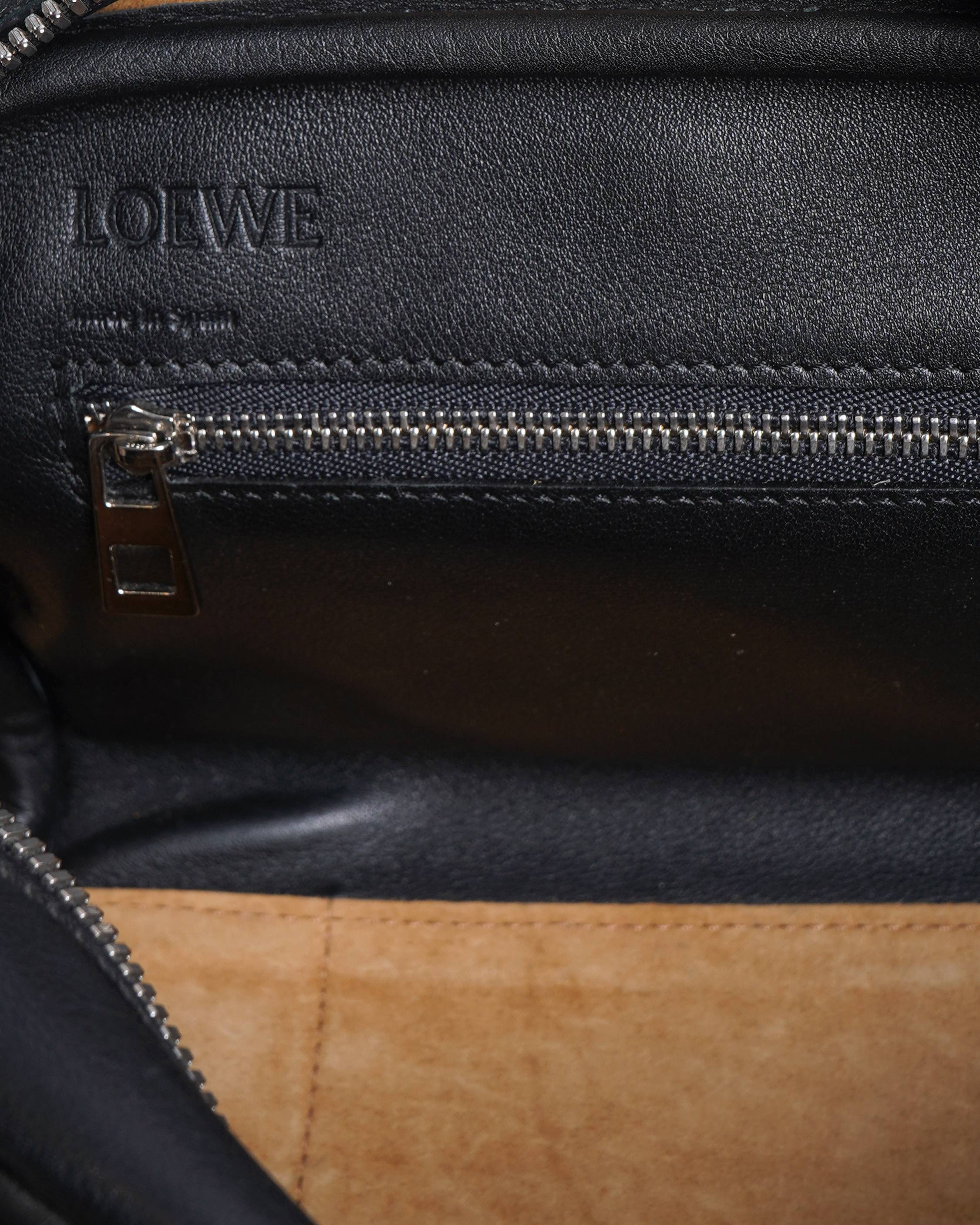 Loewe amazona 28 leather bowling bag