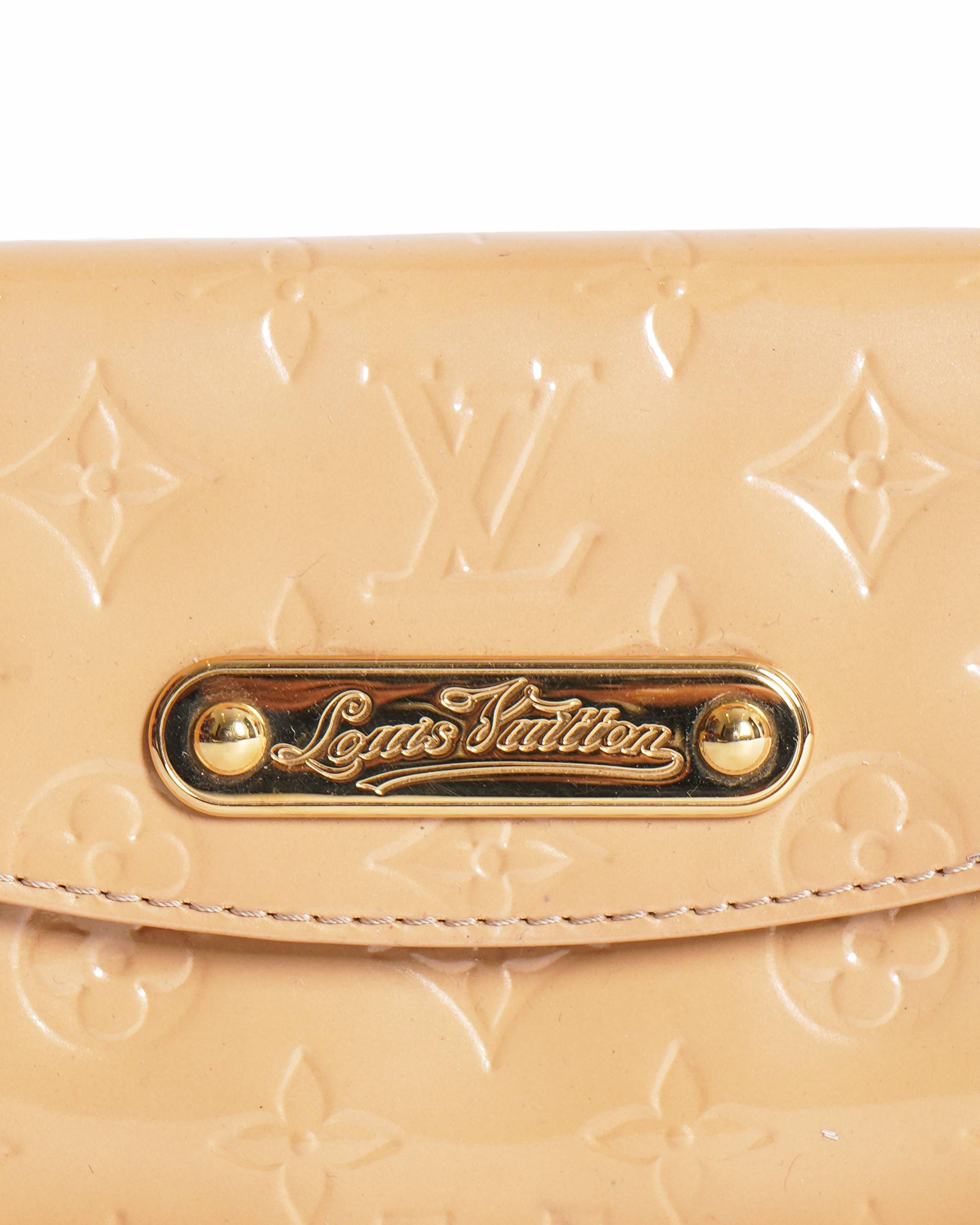 Louis Vuitton Vernis Noisette Monogram Shoulder Bag In Patent Leather