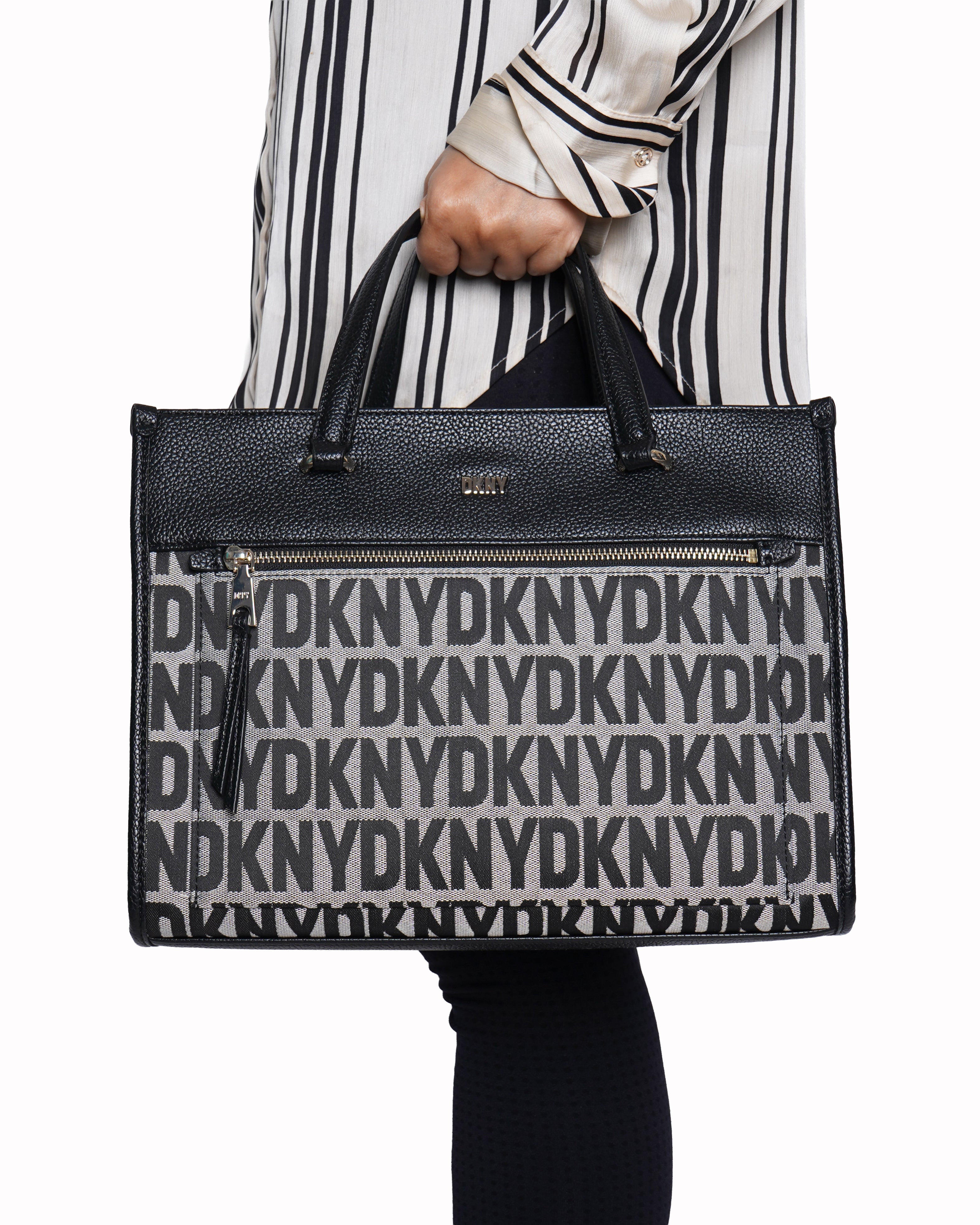 New DKNY Top handle Shoulder Monogram Bag In Black