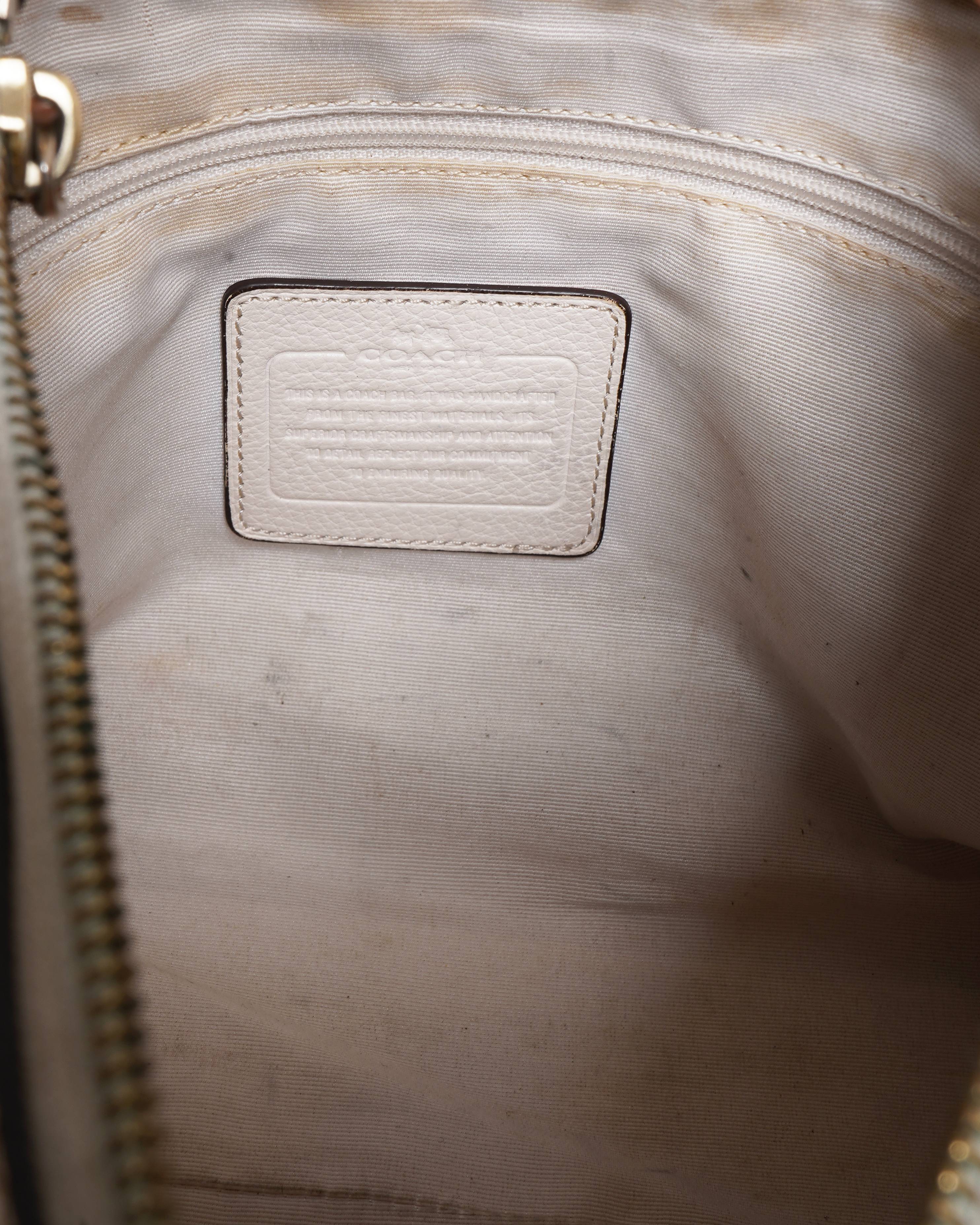 Coach Off-white shoulder bag