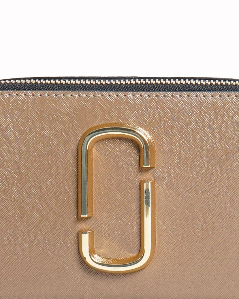 Marc Jacobs Snapshot bag in Beige