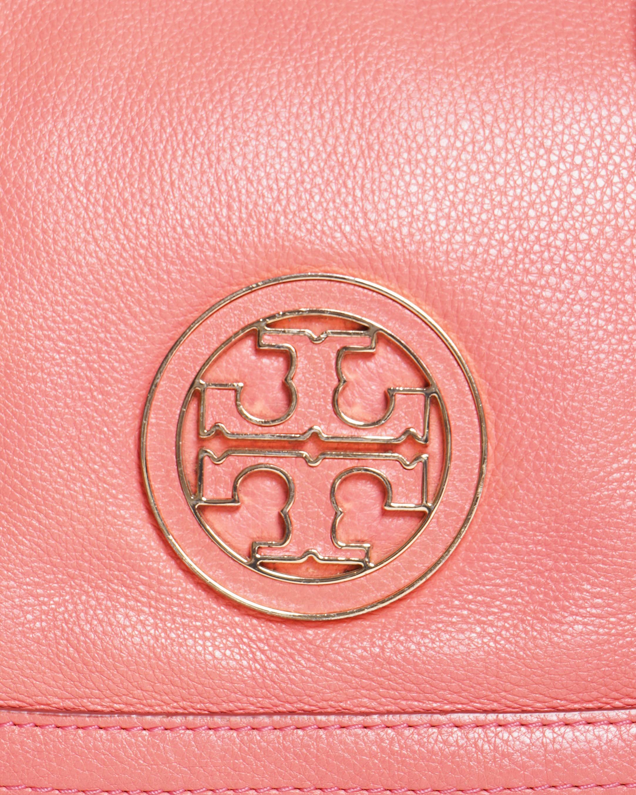 Tory Burch Amanda Crossbody Bag In Peach Pink