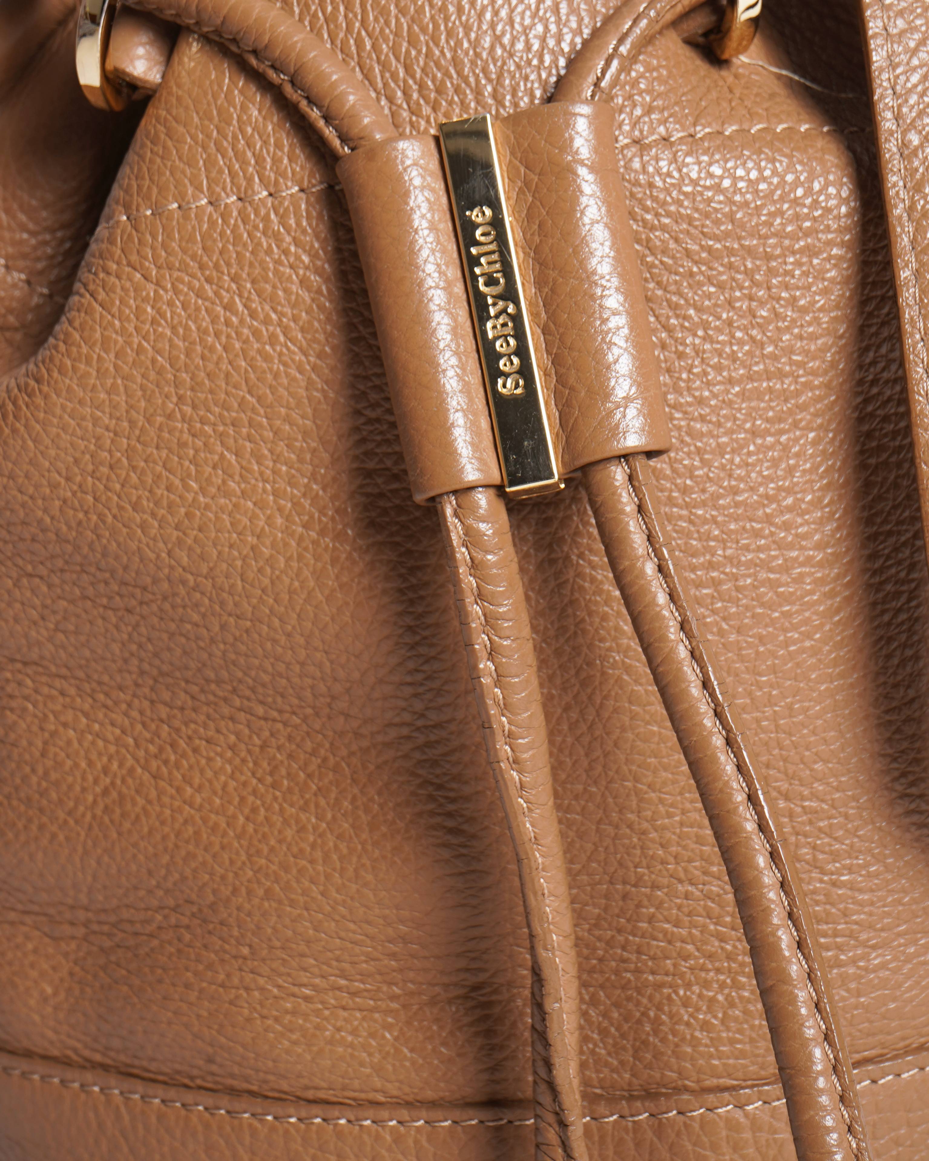 See By Chloé vicki leather bucket bag in brown