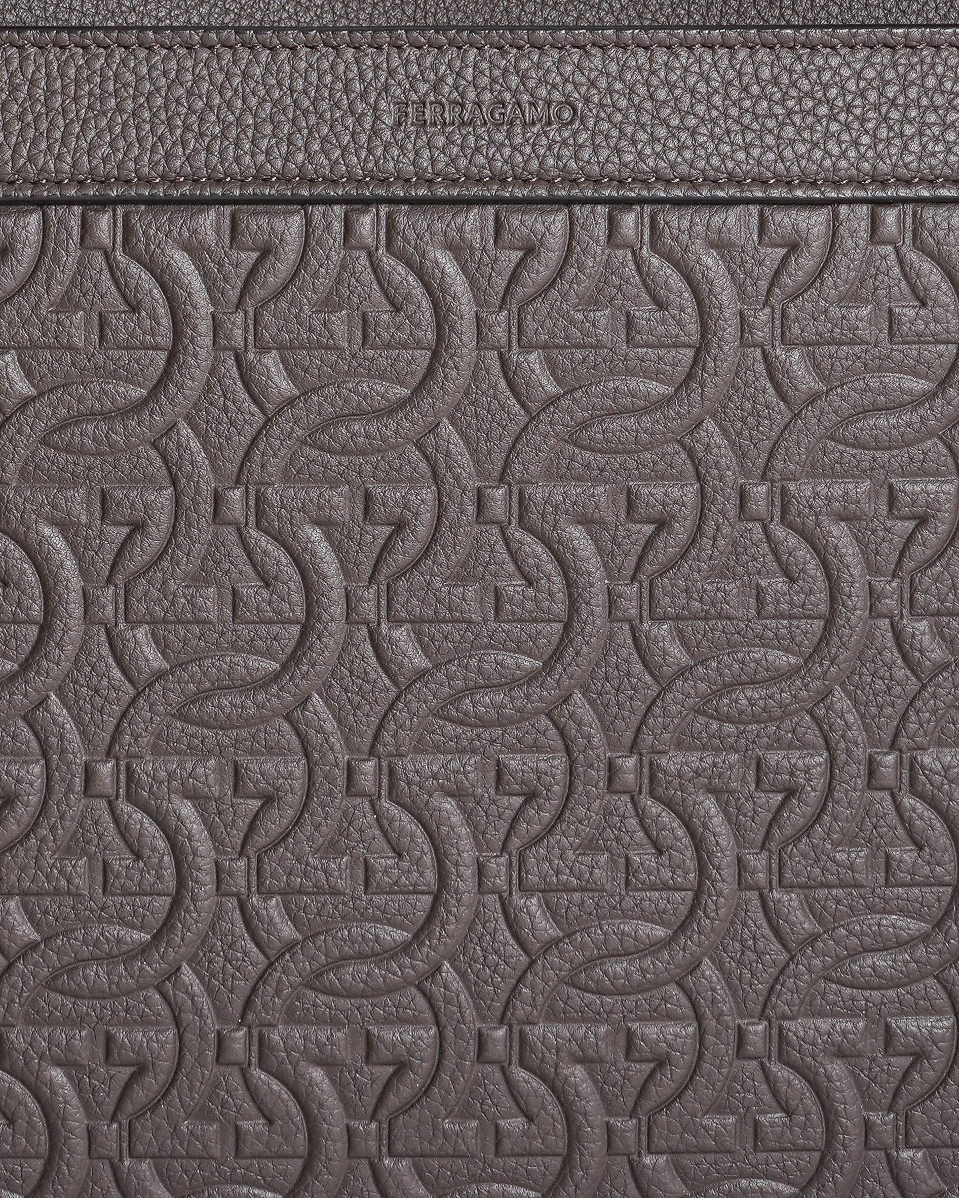 Salvatore Ferragamo
Gancini Leather Briefcase in brown