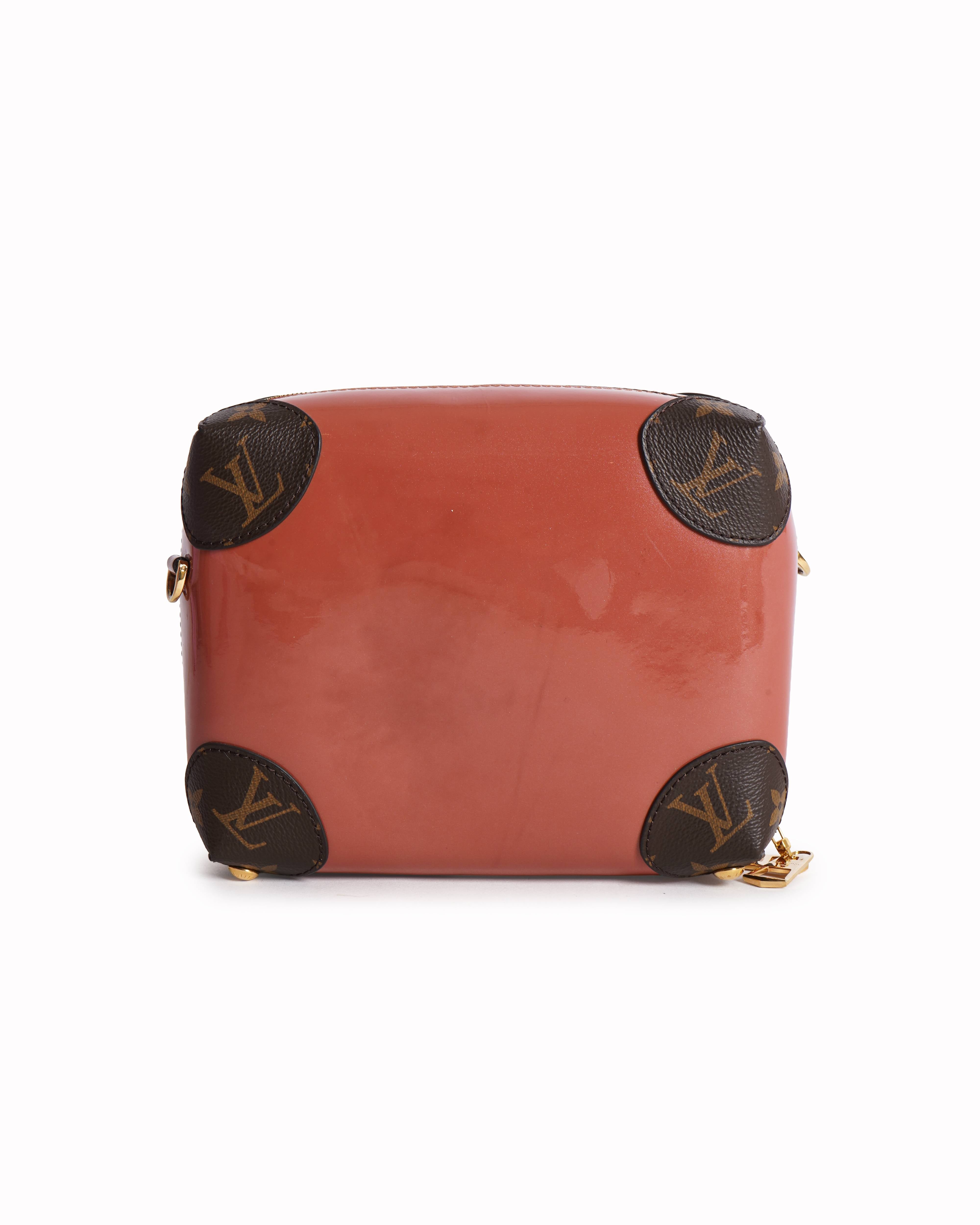 Louis Vuitton
Orange Vernis Miroir Venice Brown Shoulder Bag