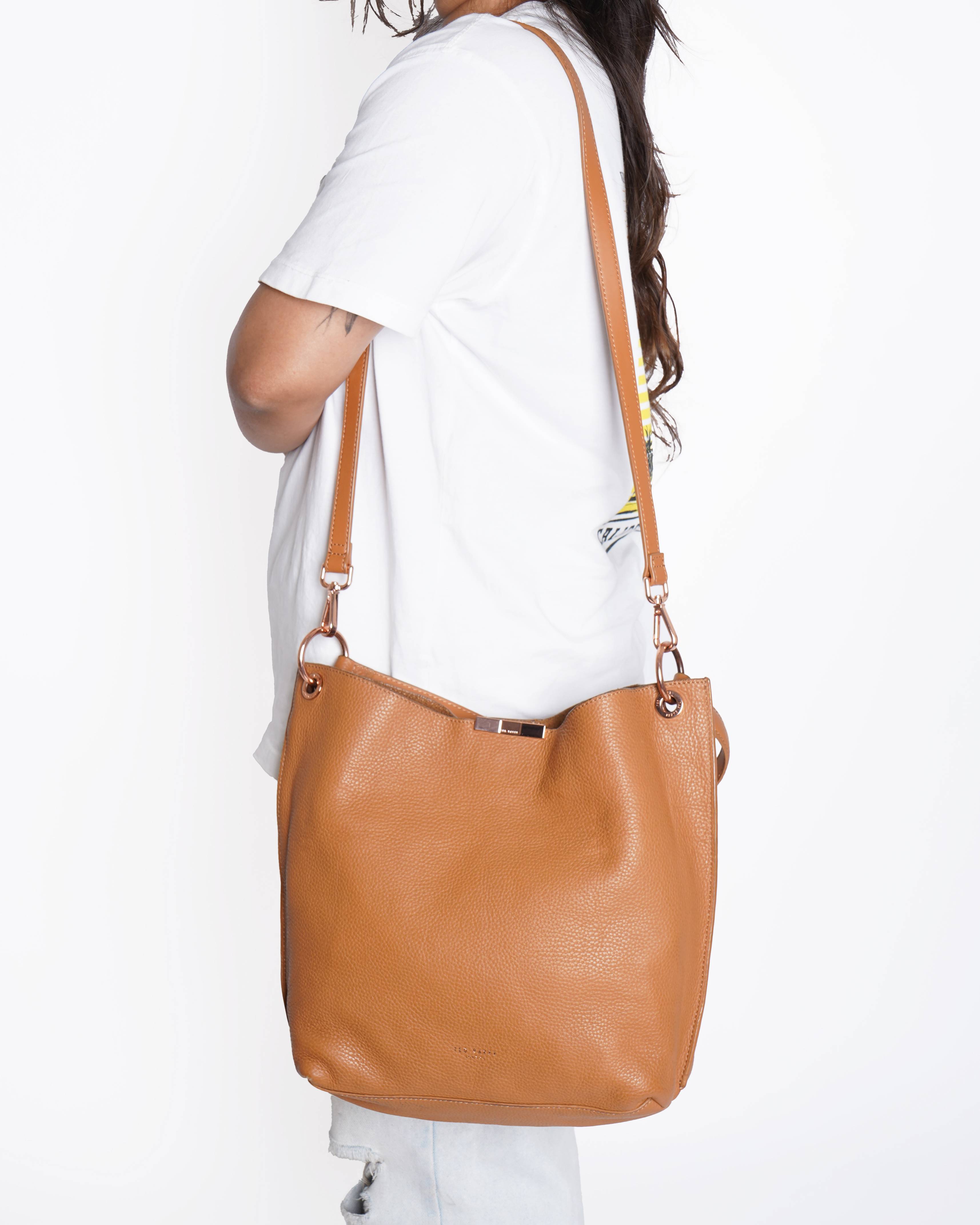 Ted baker
Hobo leather bag