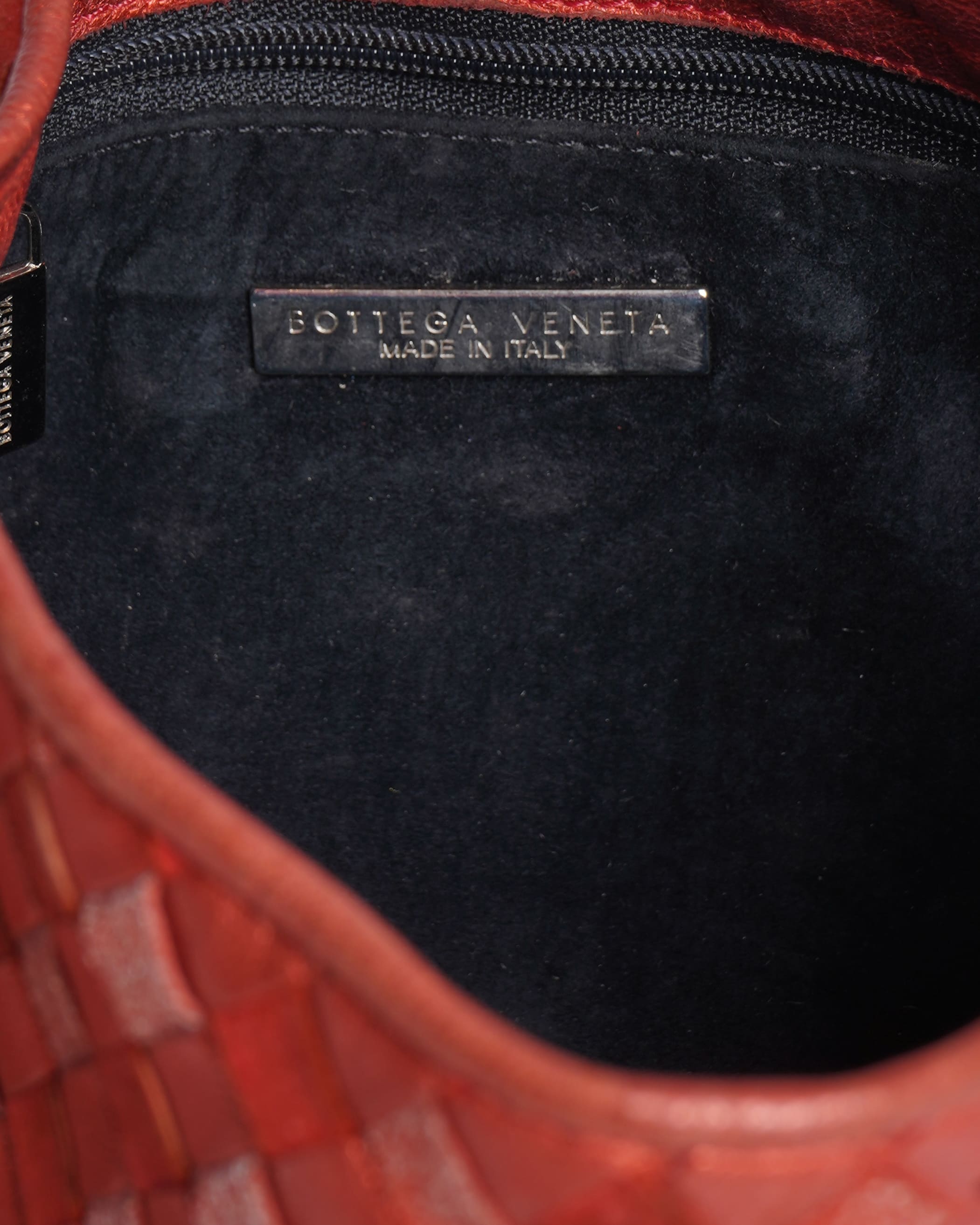 Bottega shoulder bag in red