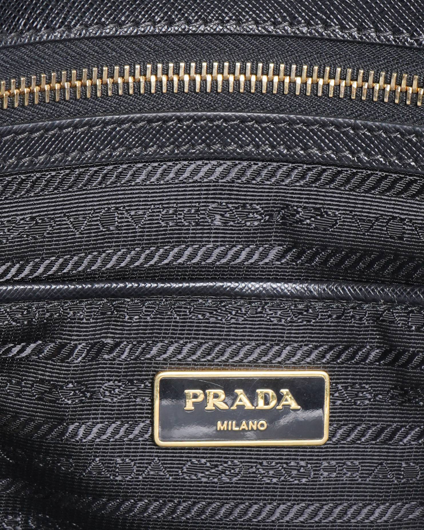 Prada saffiano large galleria tote bag in black