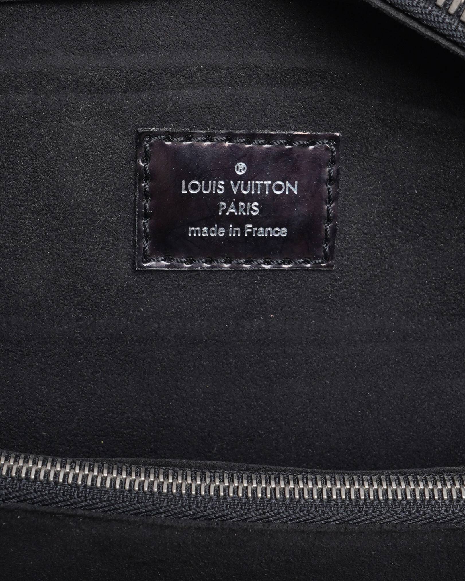 Louis Vuitton
Pont Neuf Vintage leather Handbag