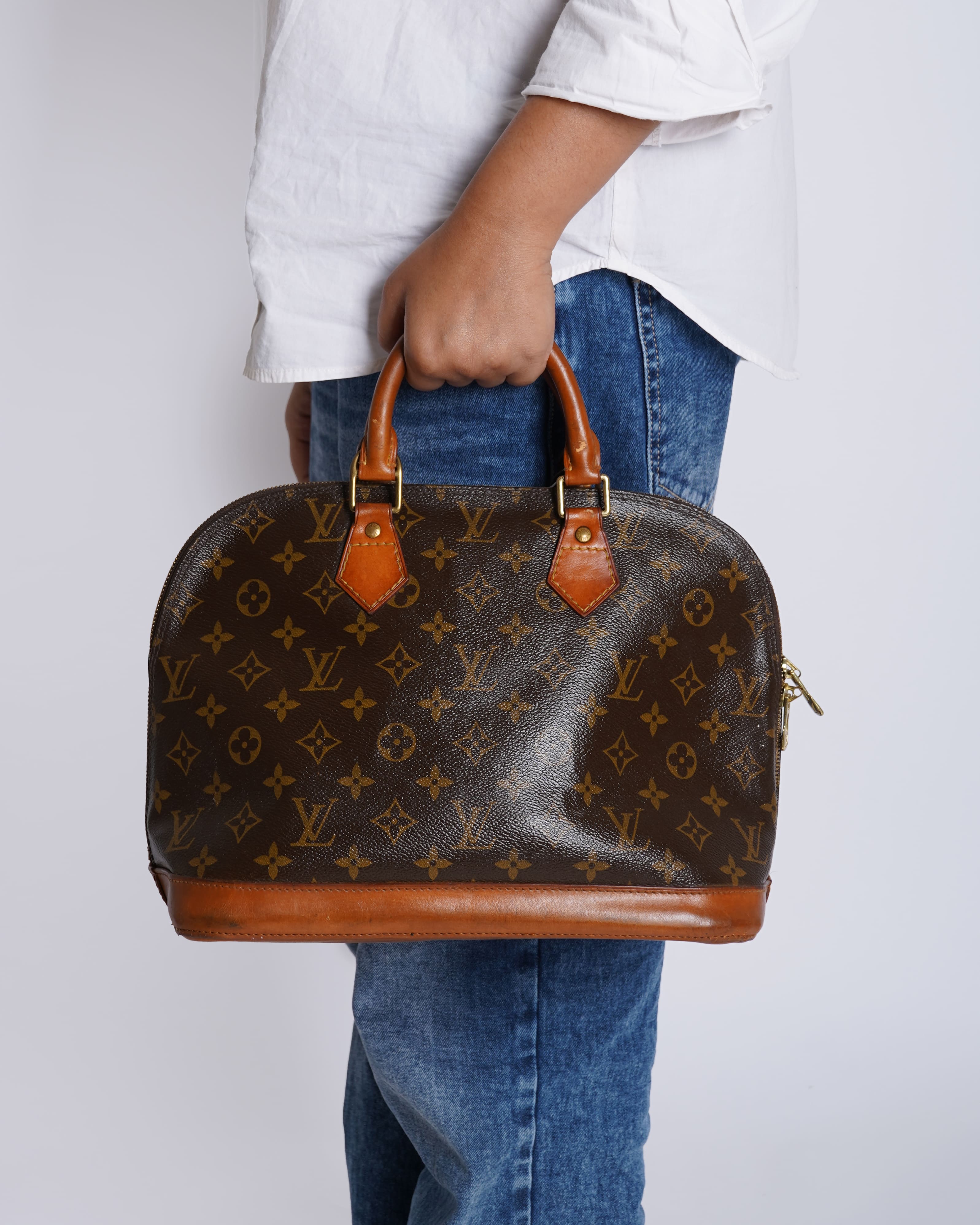 Louis Vuitton 1994 Alma PM Handbag