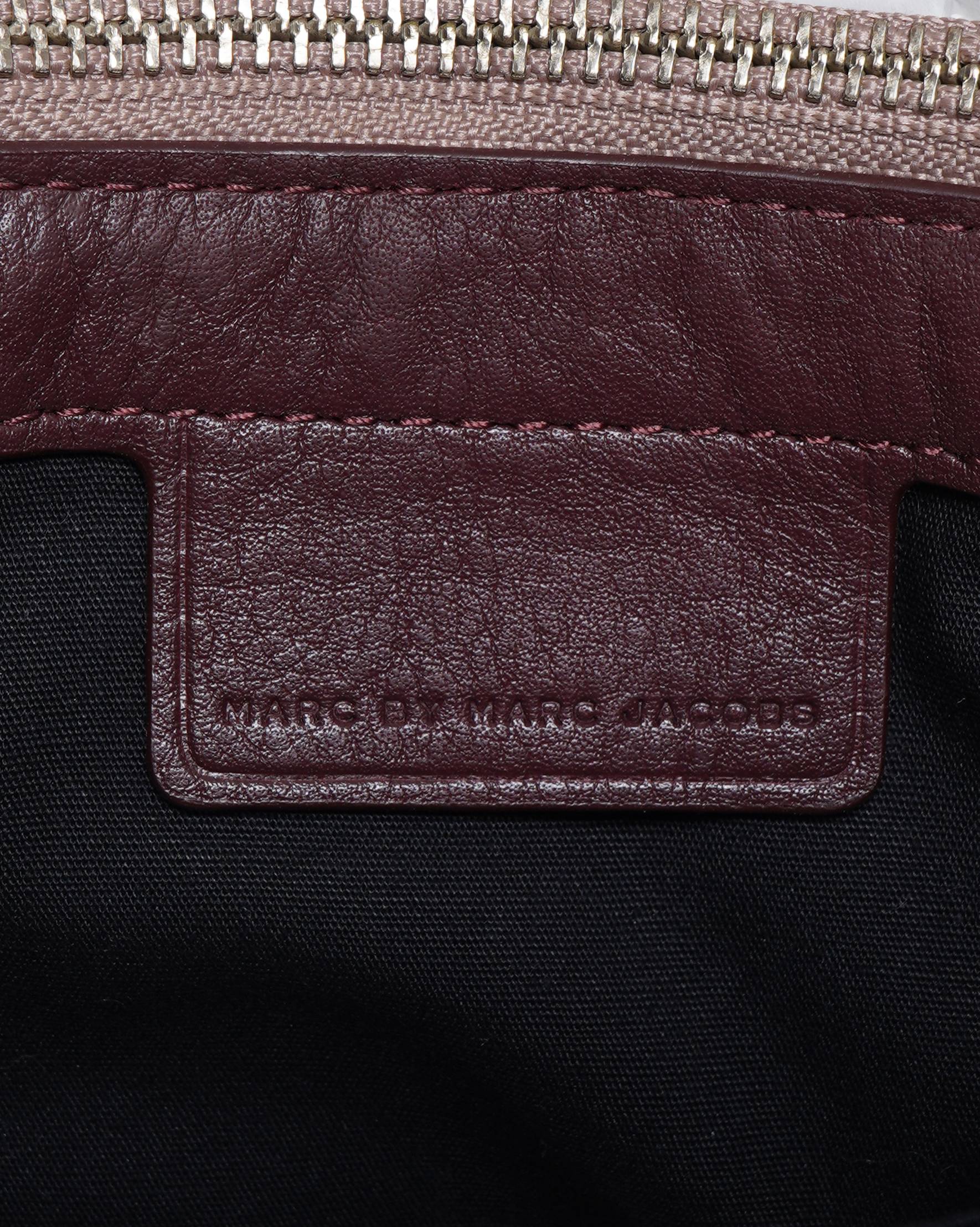 Marc by marc jacobs leather shoulder bag