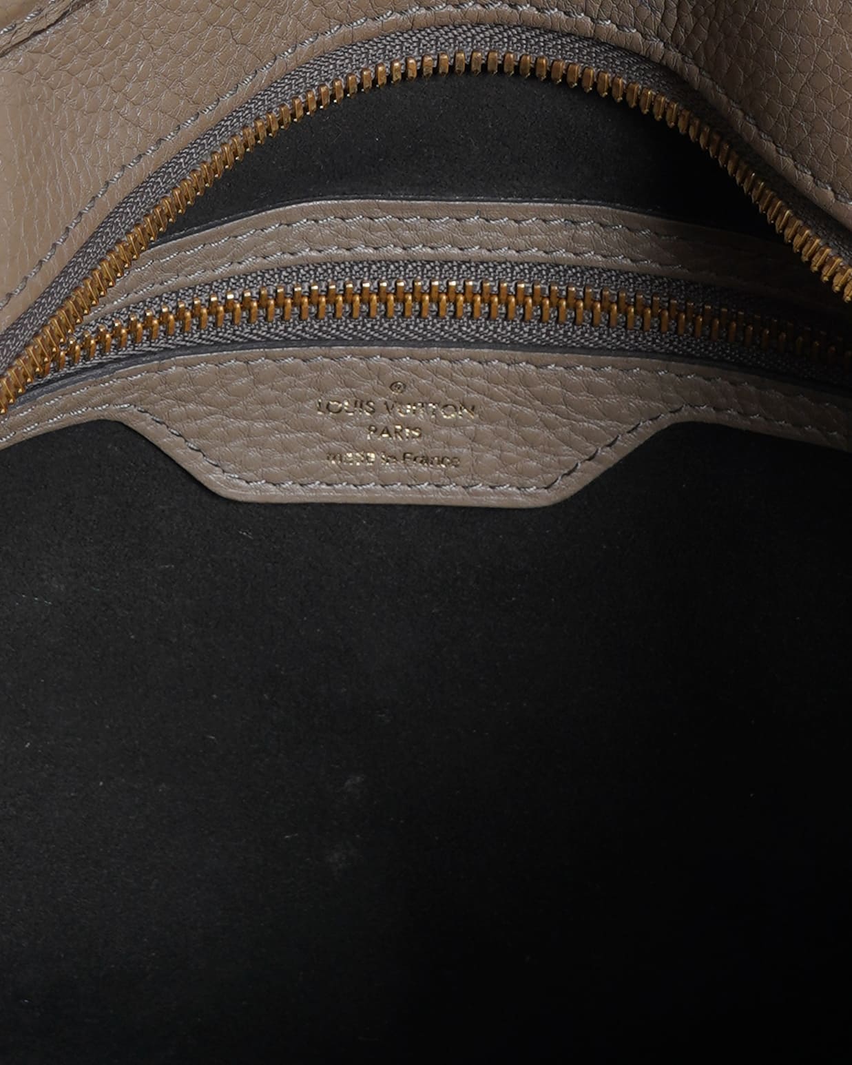 Louis Vuitton Poudre Mahina Leather Stellar PM Bag