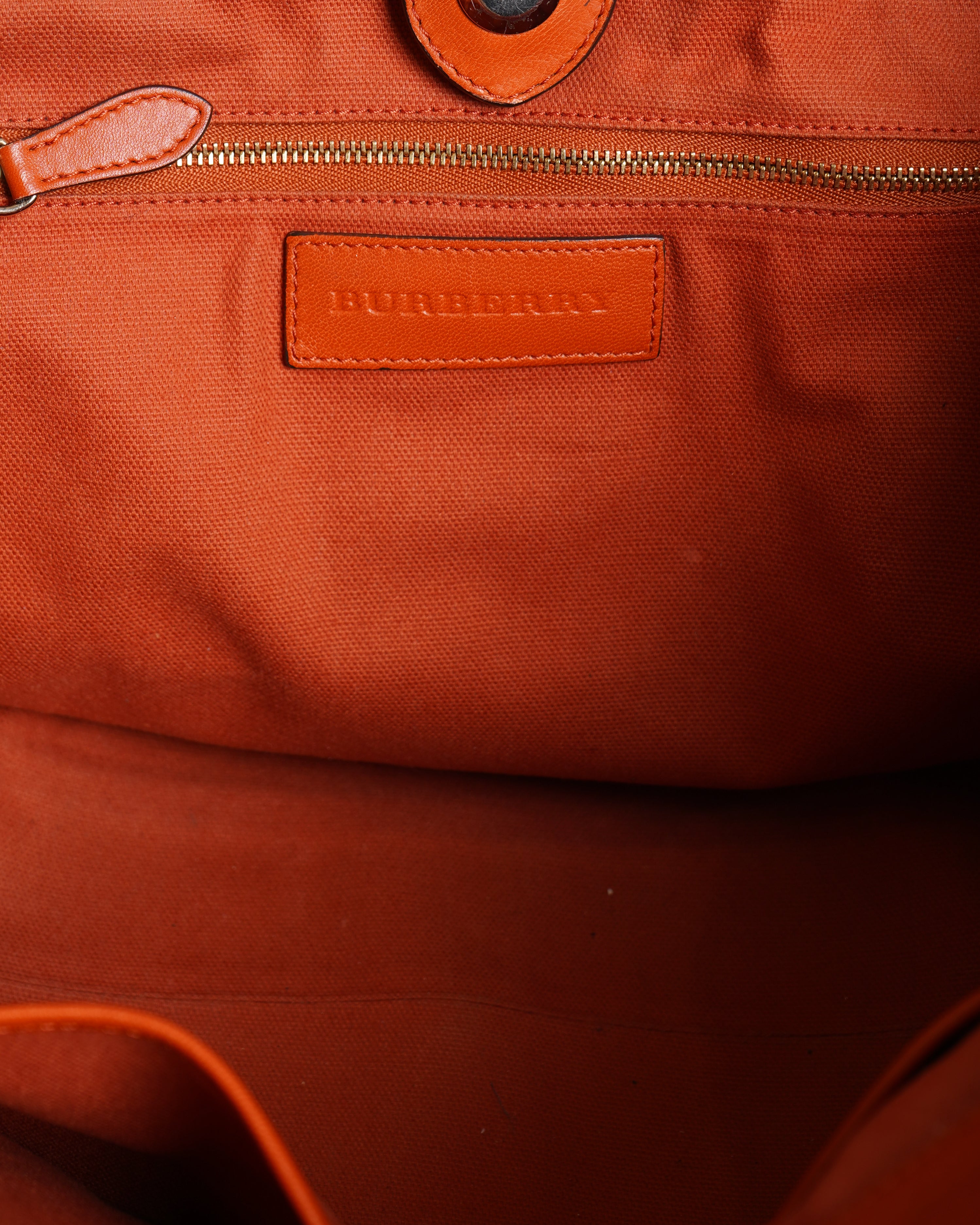 Burberry Canterbury Leather Shoulder Bag In Orange
