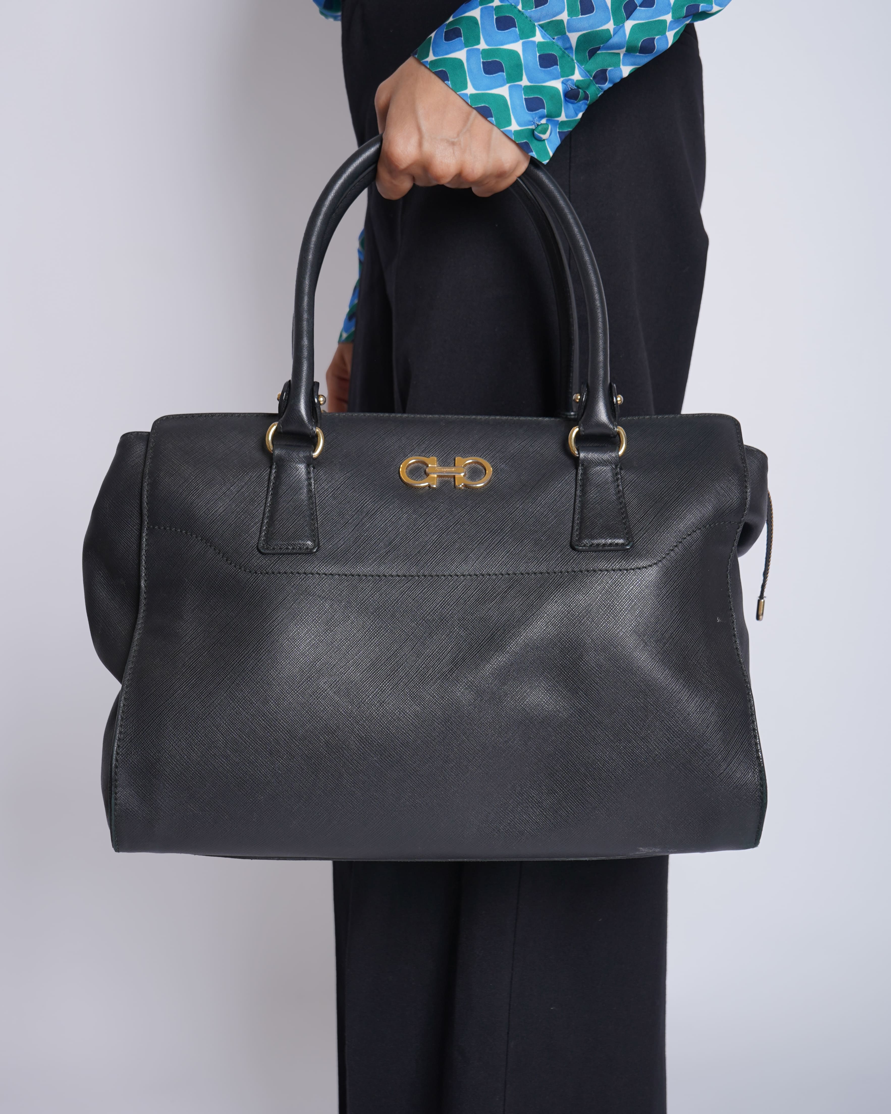 Salvatore Ferragamo Top Handle Bag In Black