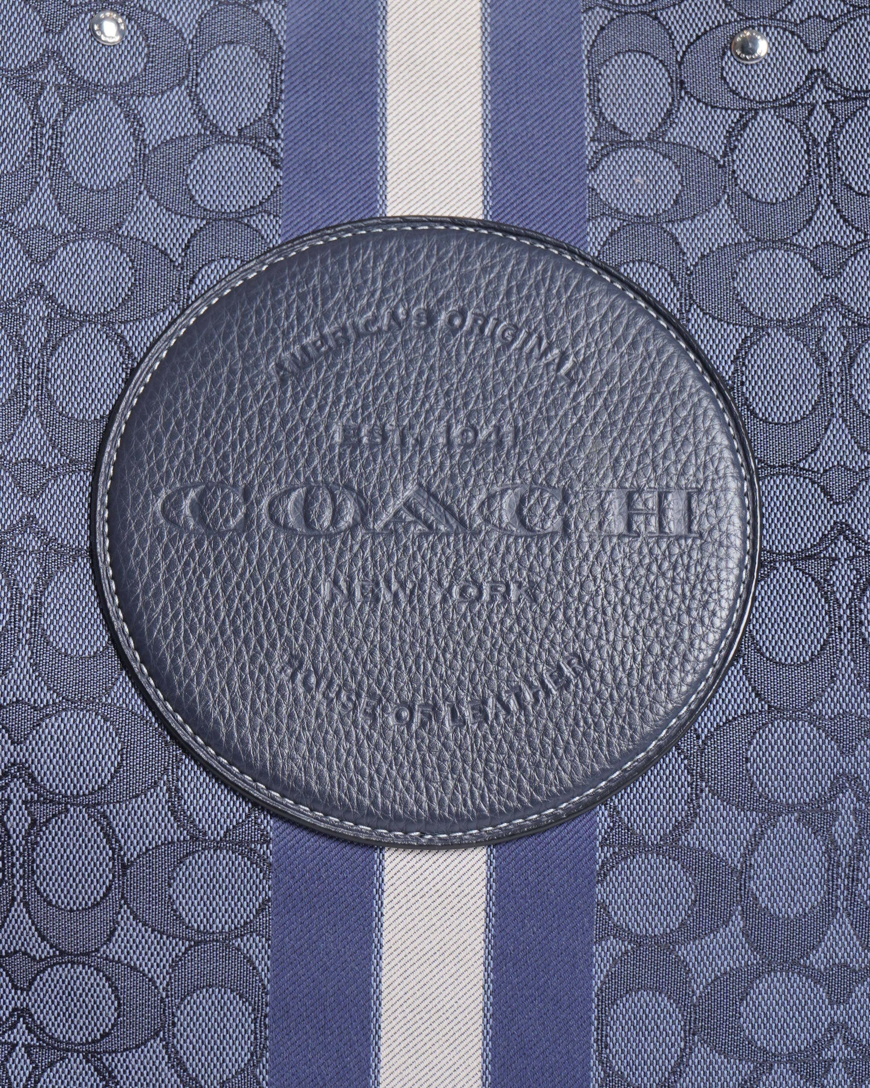 Coach dempsey tote 40 in signature jacquard