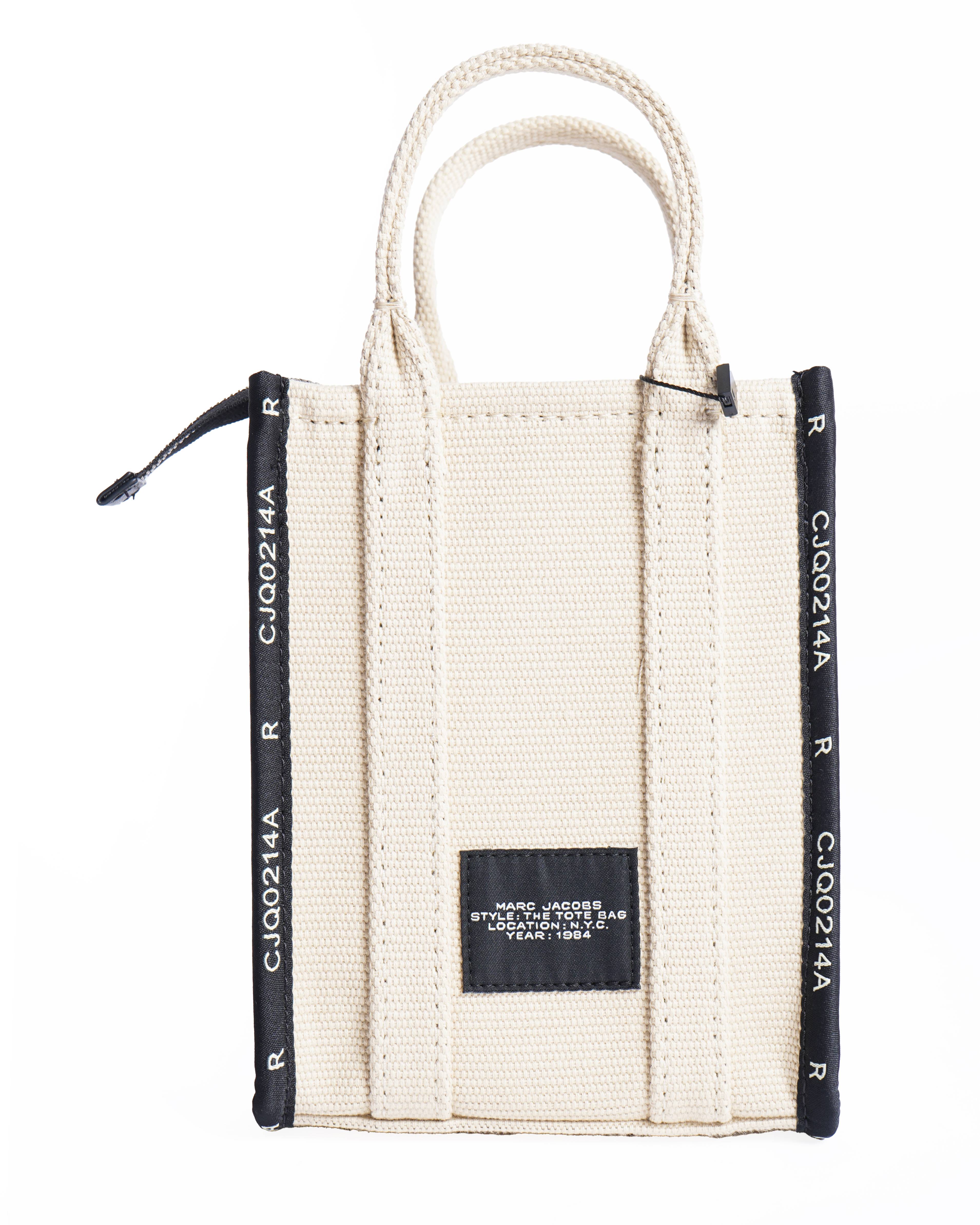 New Marc Jacobs
Jacquard tote bag