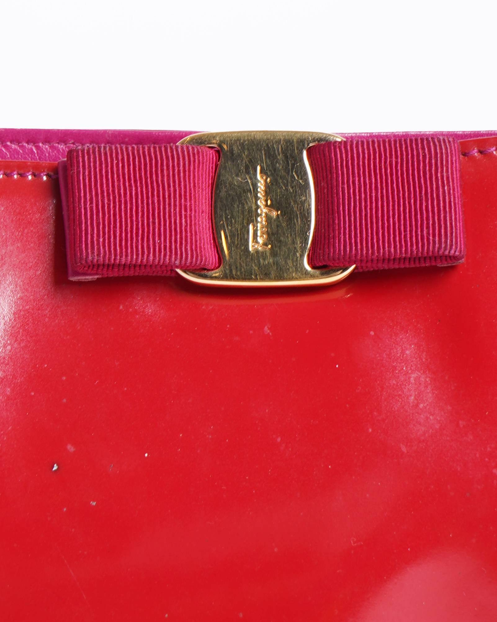 Salvatore ferragamo patent leather vara bow clutch