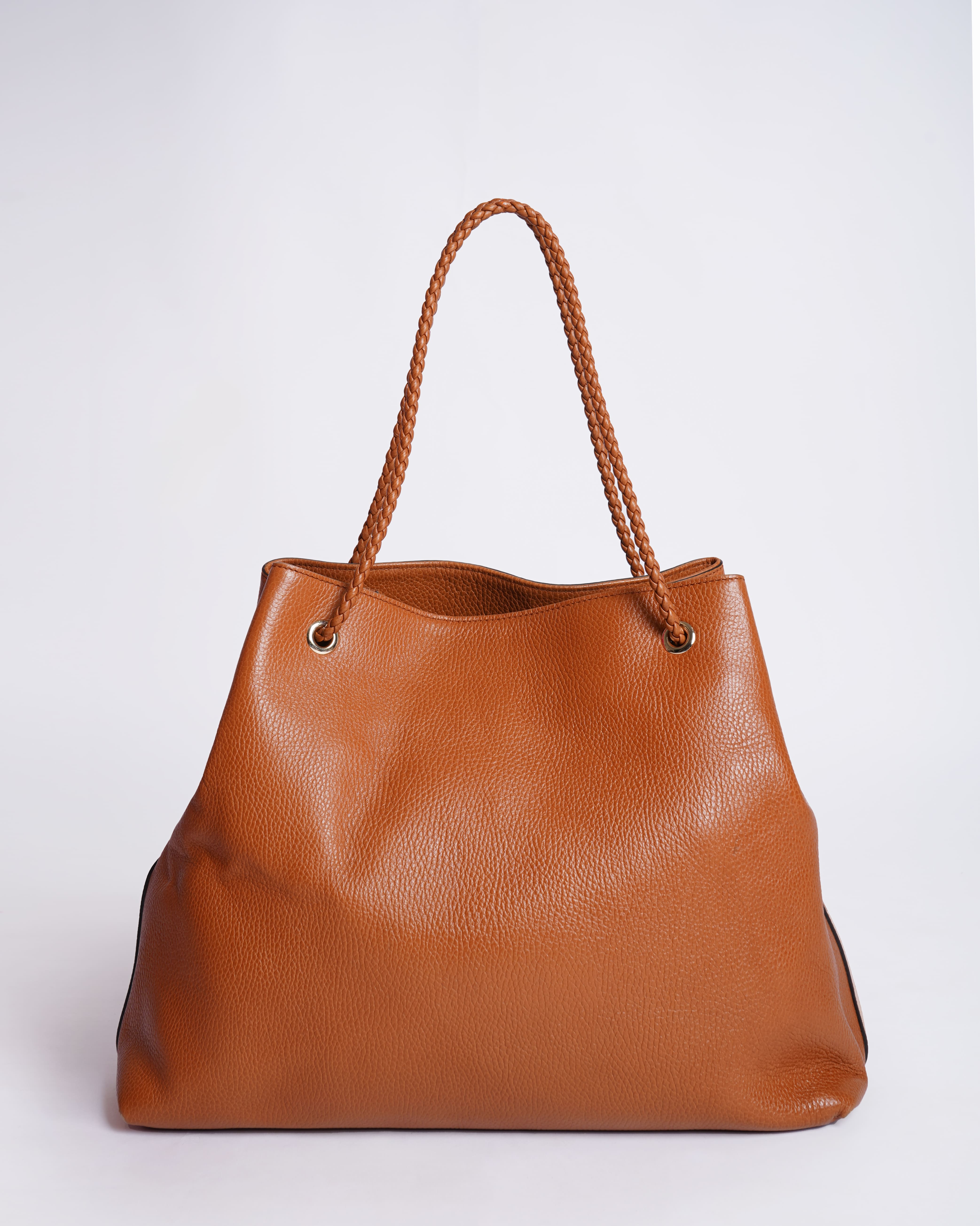 Gucci Leather Gifford Tote Bag in Camel