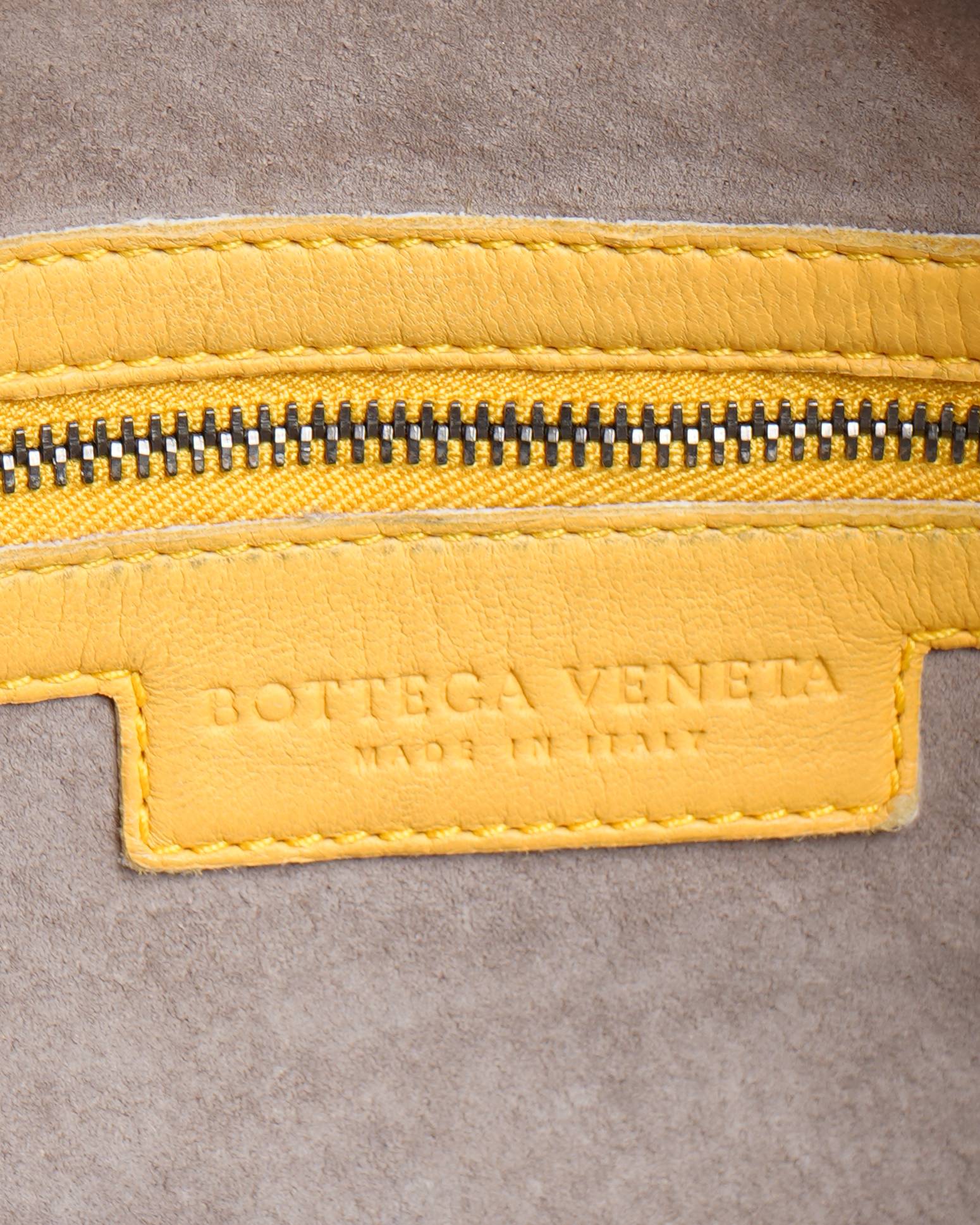 Bottega Veneta Intrecciato Hobo Bag In Fuchsia Yellow