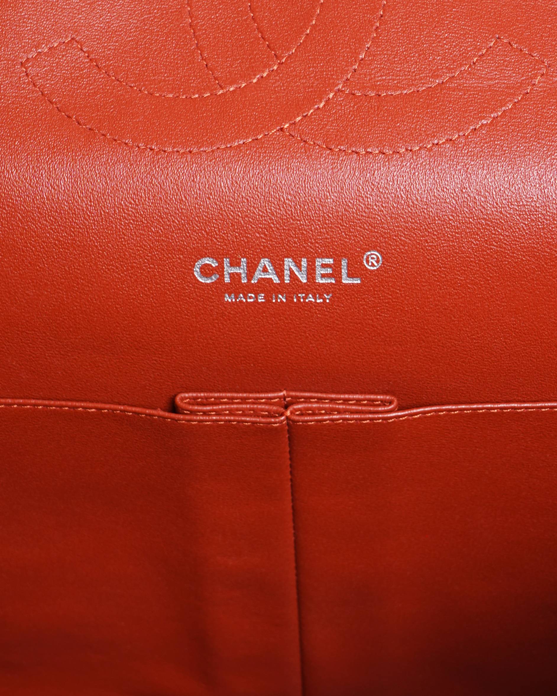 Chanel Timeless Classic Leather Jumbo Shoulder Bag In Rust