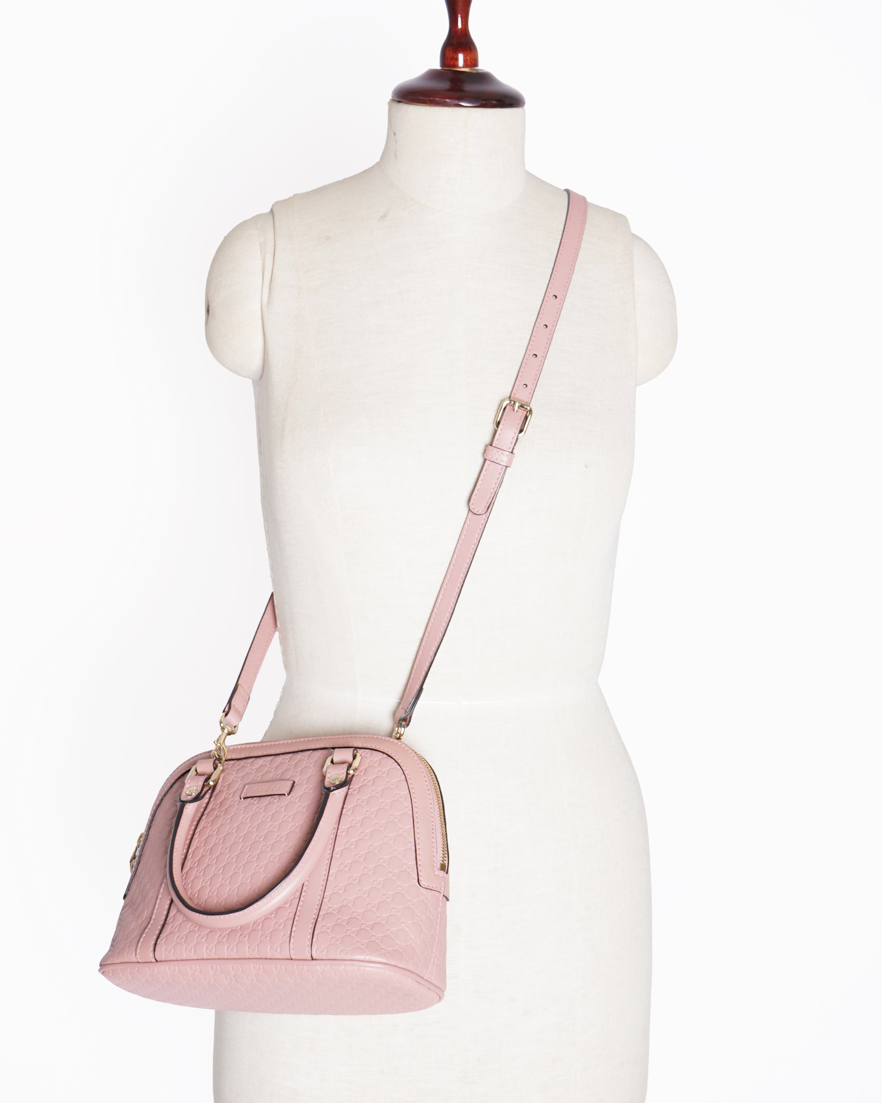 Gucci pink microguccissima dome bag