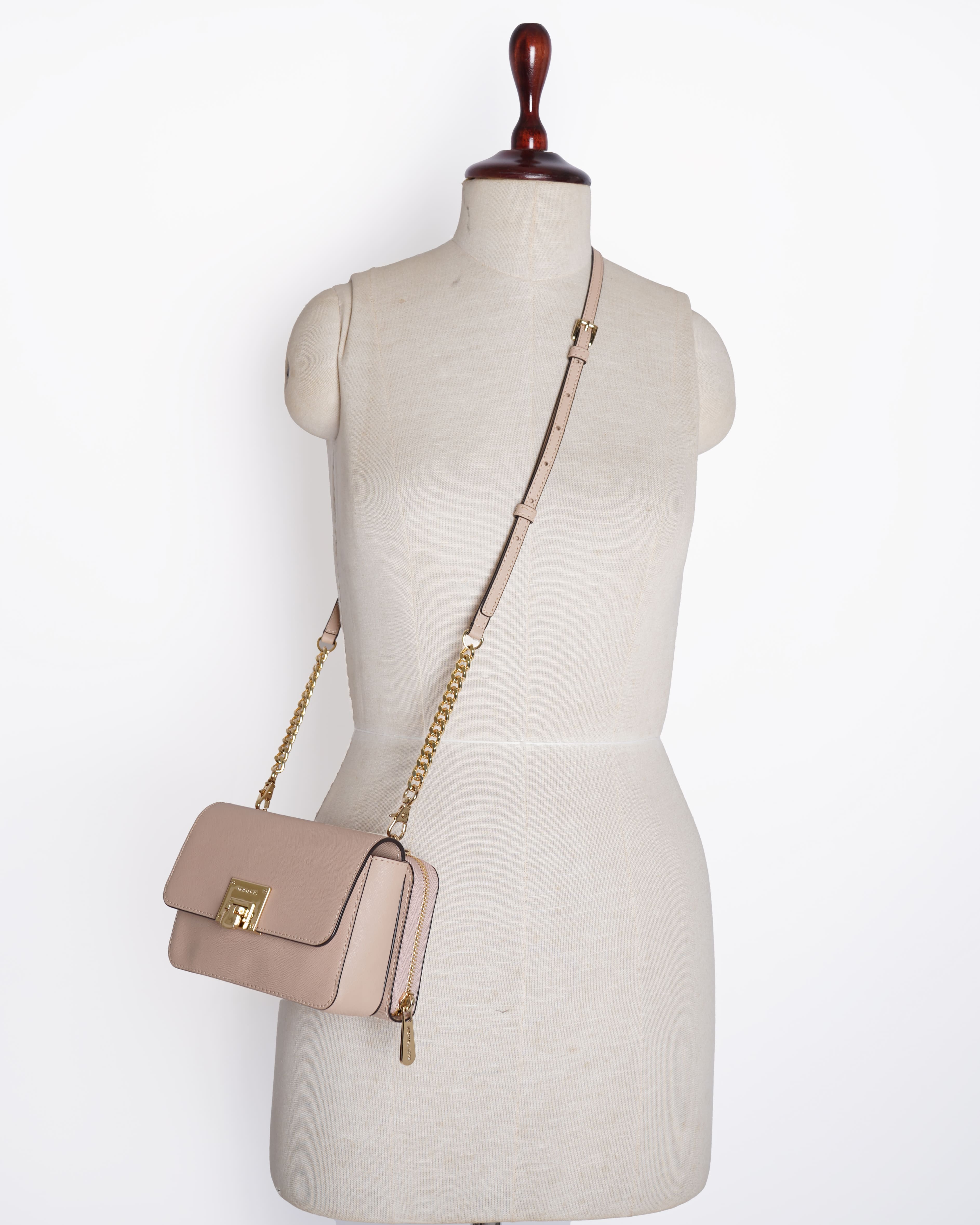 New Michael Kors Zipper Crossbody In Beige & Pink