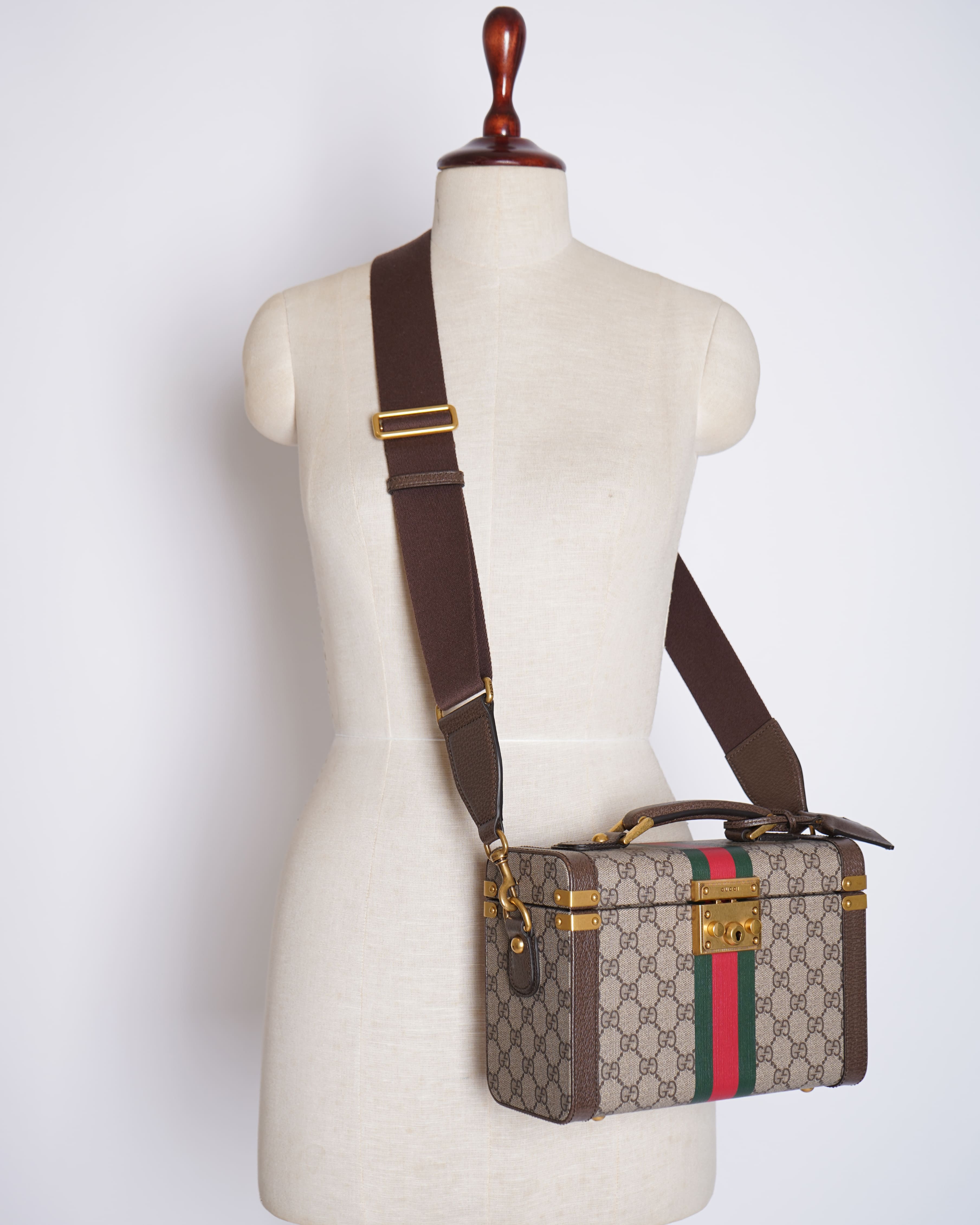 Gucci Savoy Brown GG Supreme Canvas Beauty Case