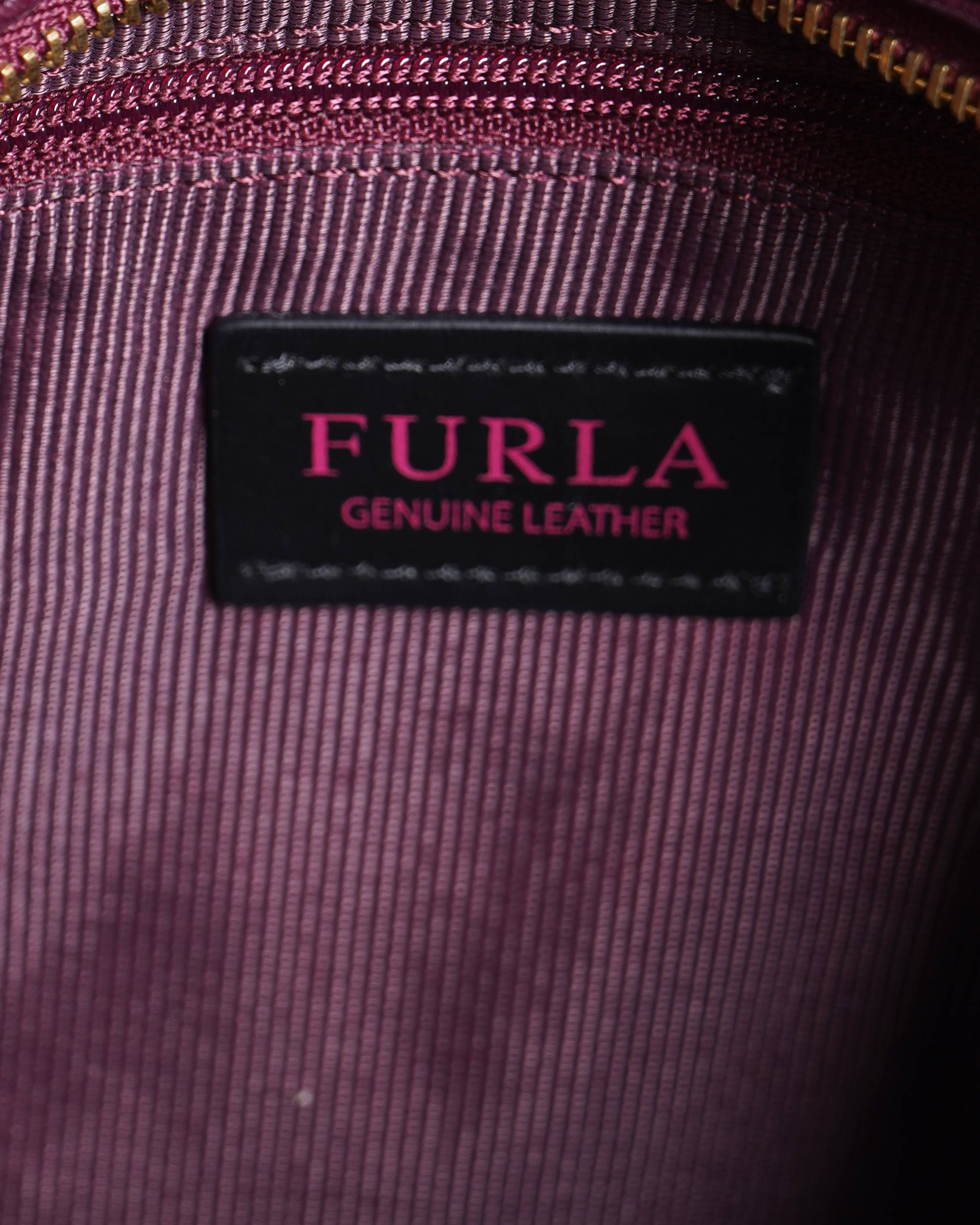 Furla cometa quilted camera crossbody bag