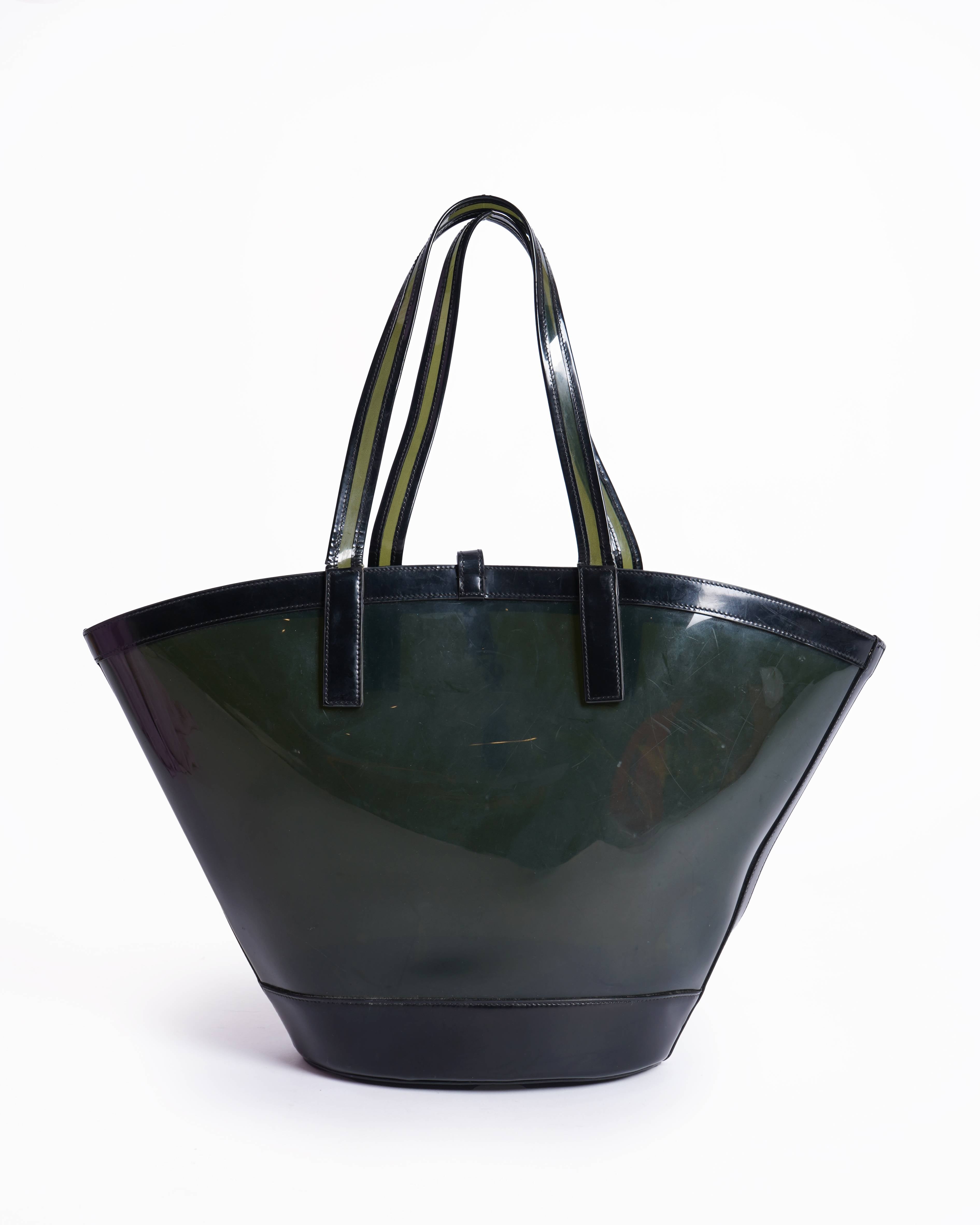 Saint Laurent
Green Panier medium tote bag