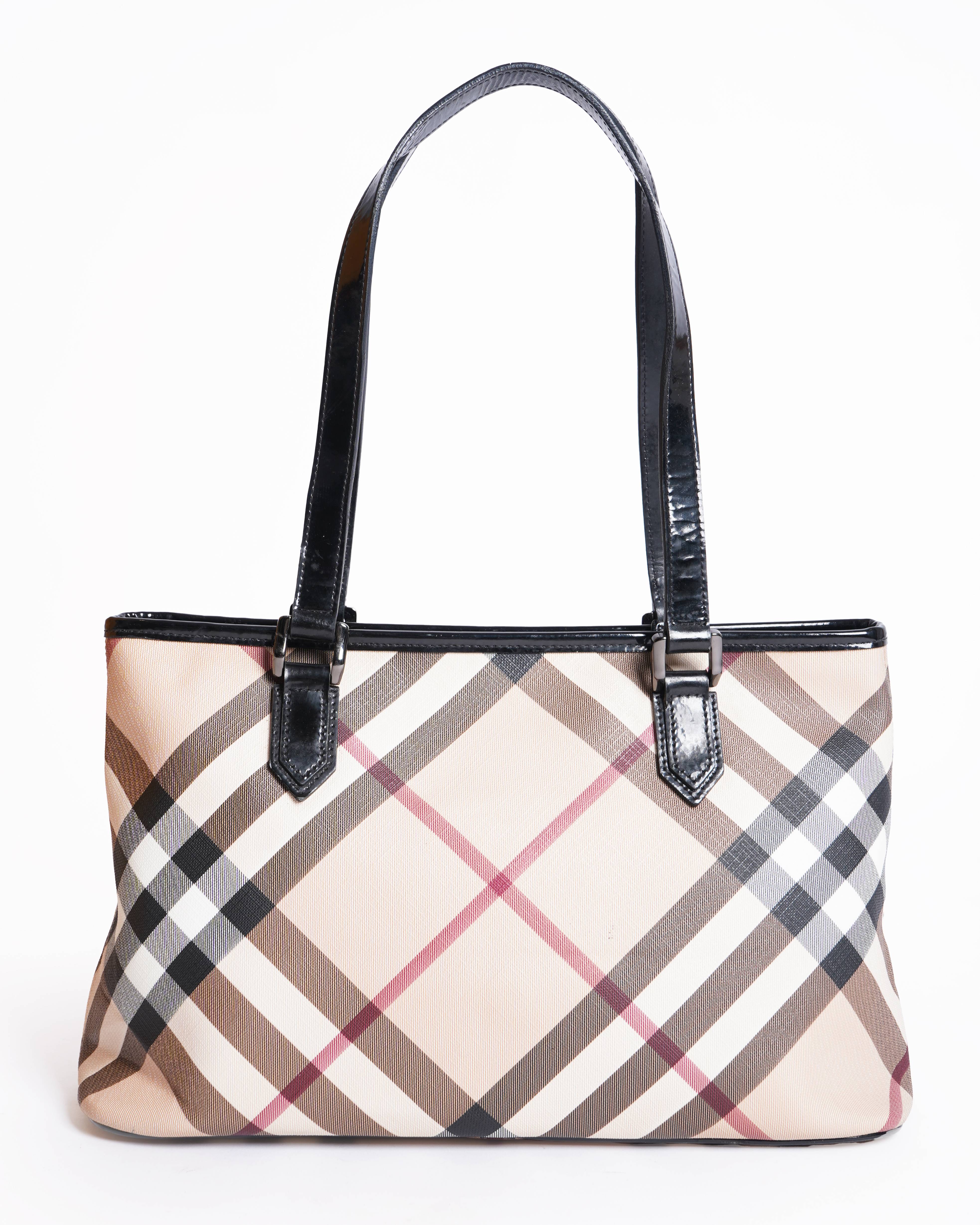 Burberry signature tote bag