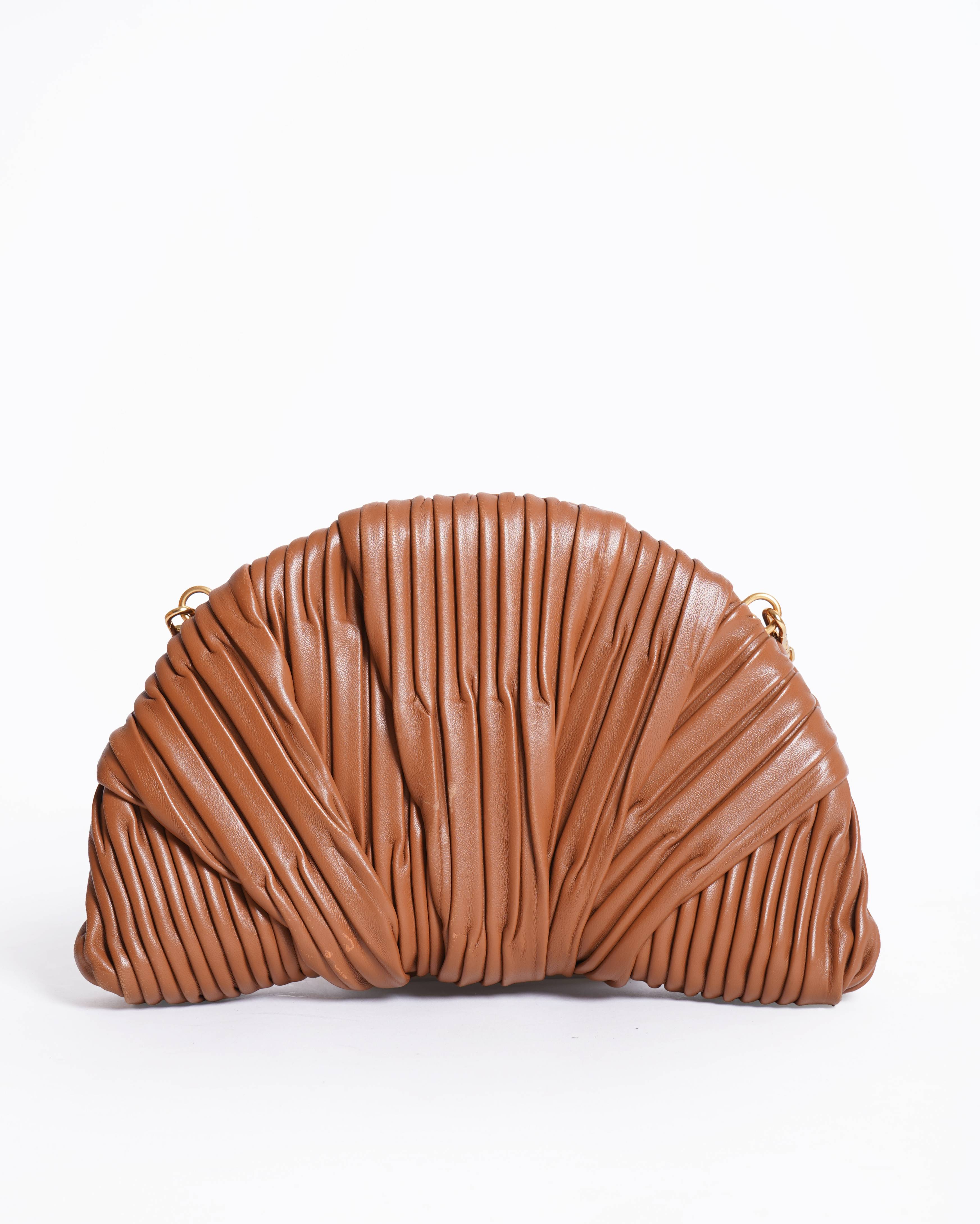 Kate spade patisserie pleated 3d croissant clutch