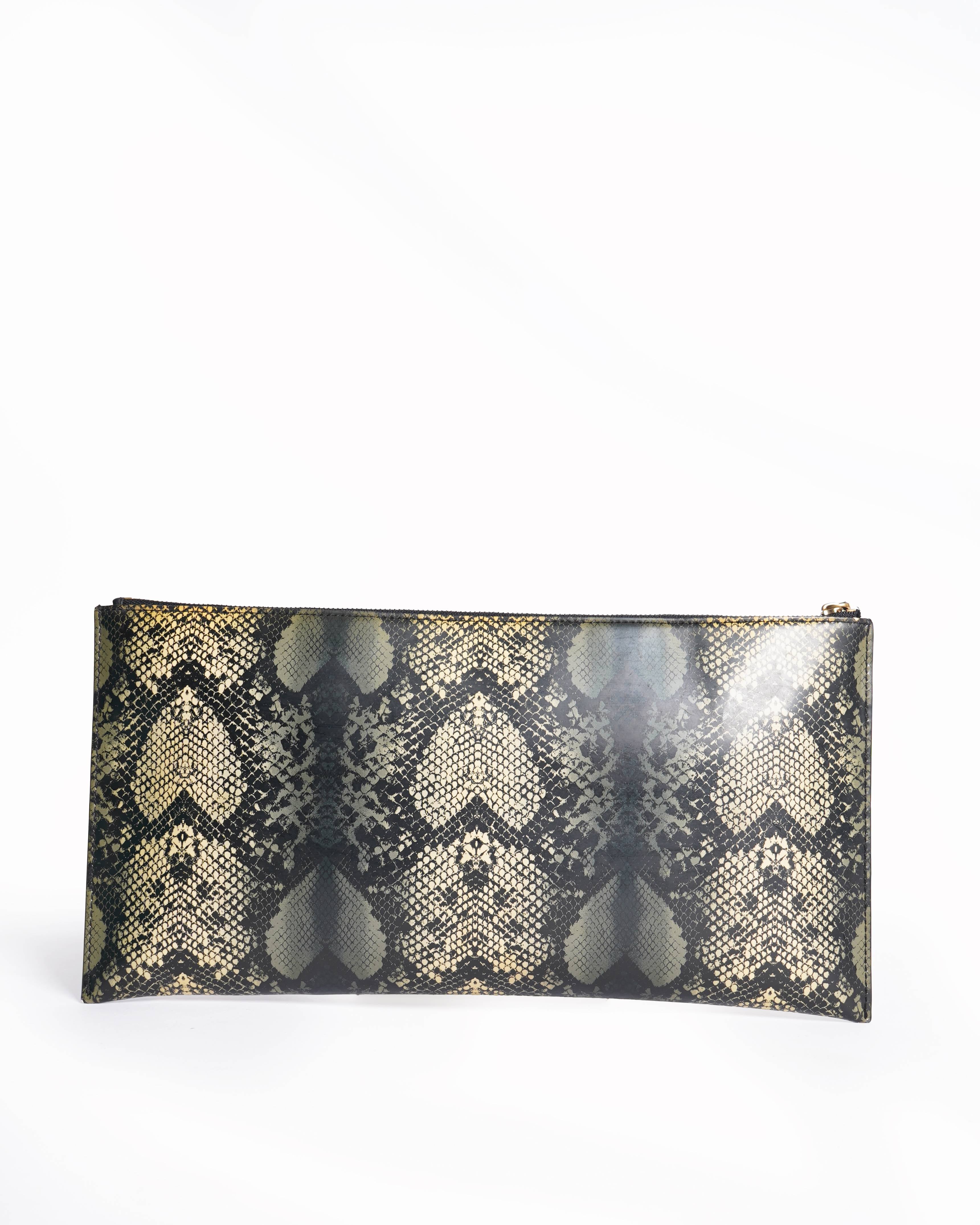 Marc jacobs snake embossed clutch