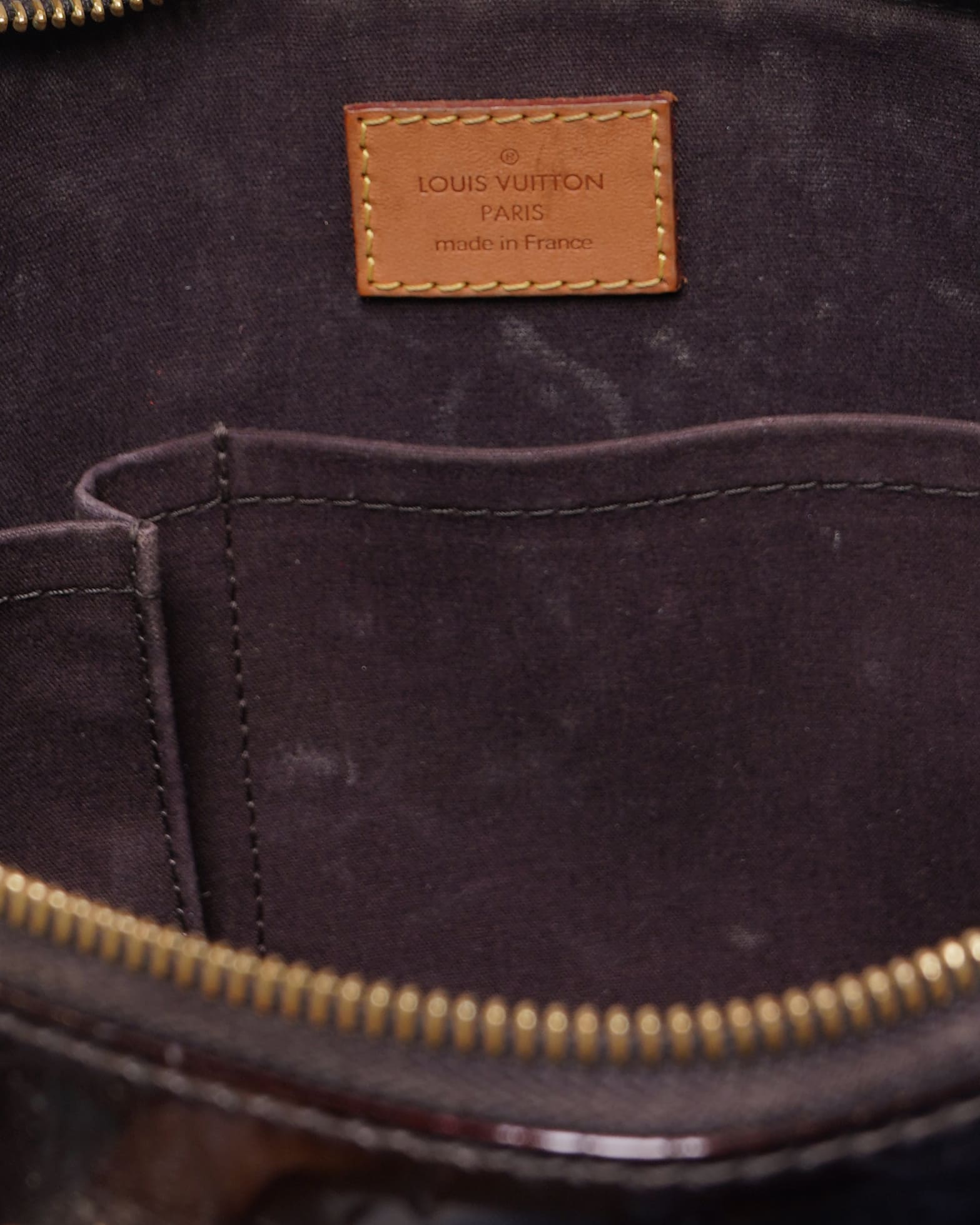 Louis Vuitton Bellevue MM bag, in patent leather In Maroon