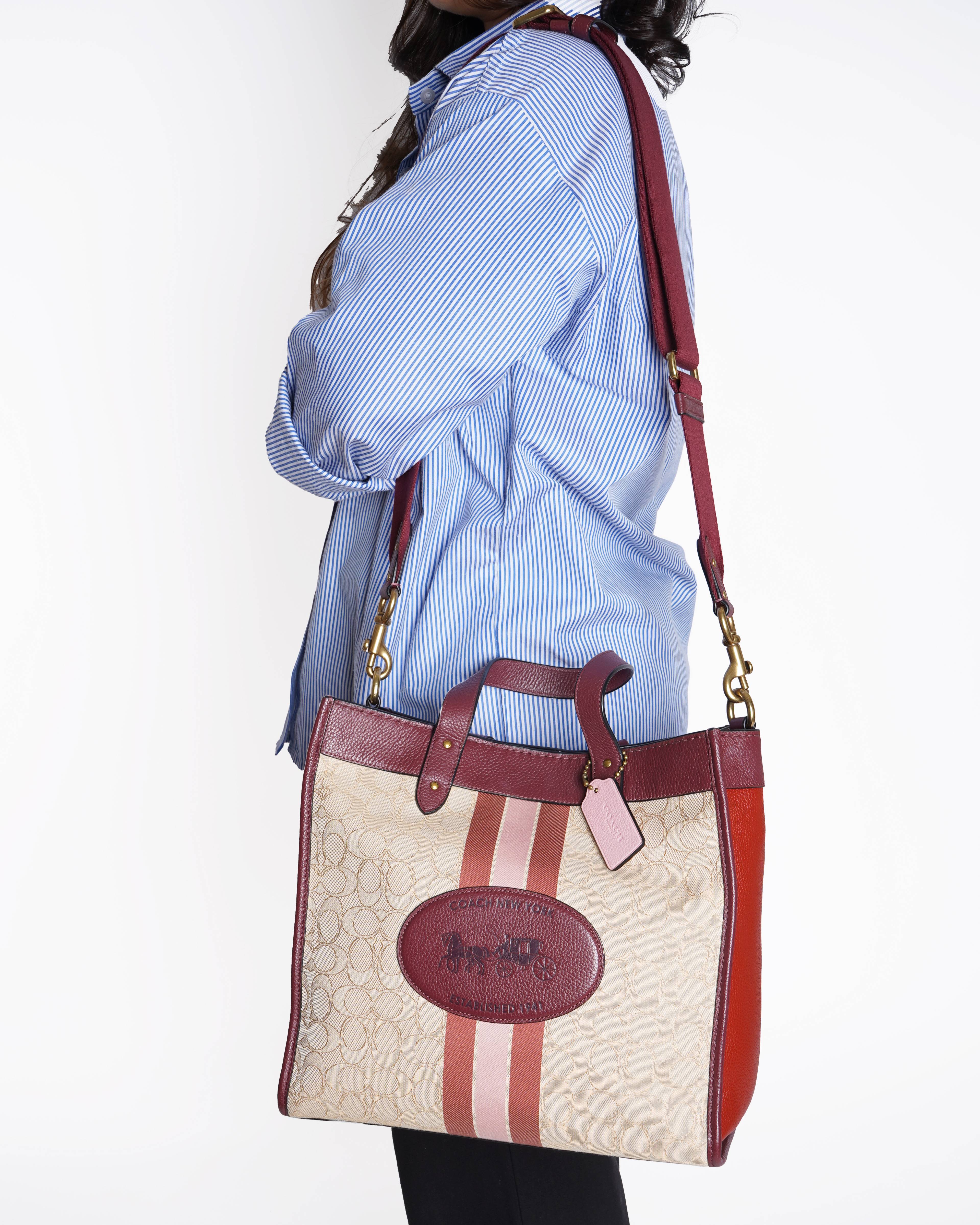 Coach signature jacquard field tote Bag