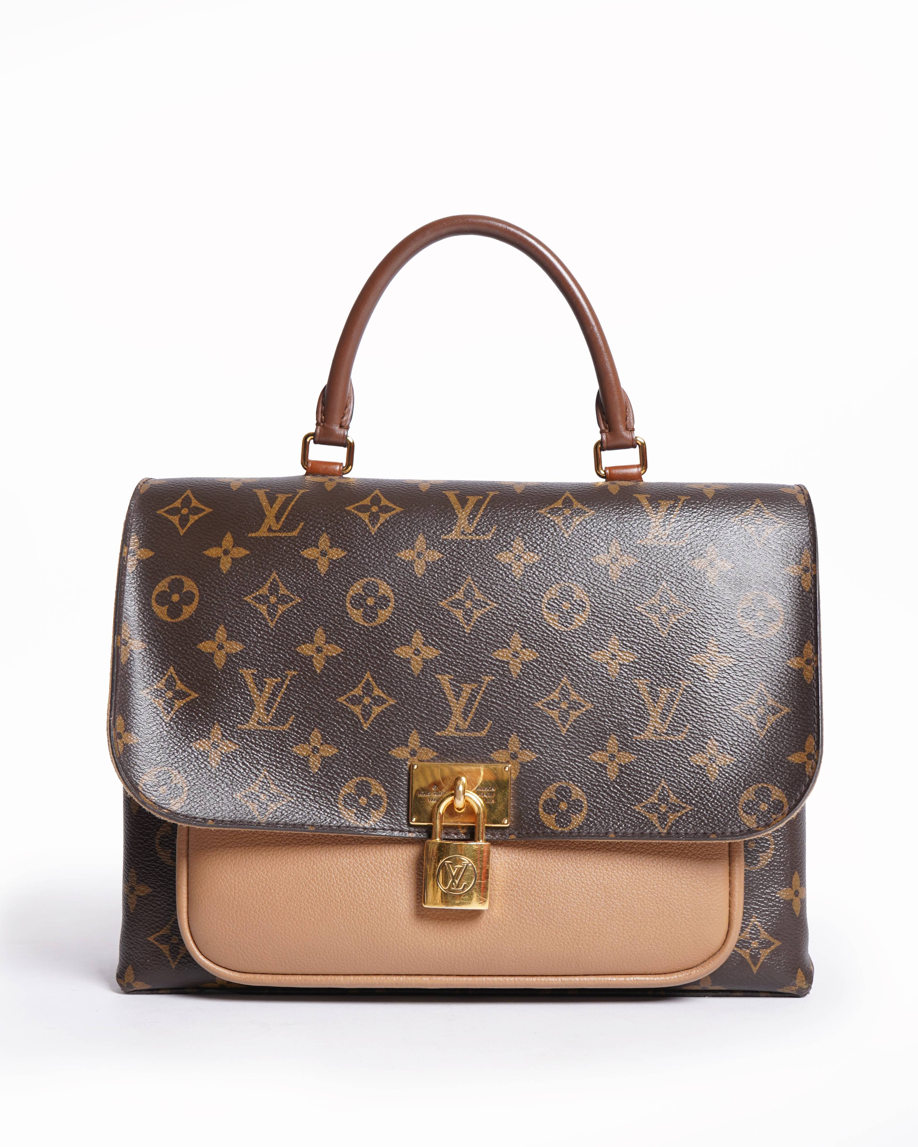 Louis Vuitton
Merignan Shoulder bag