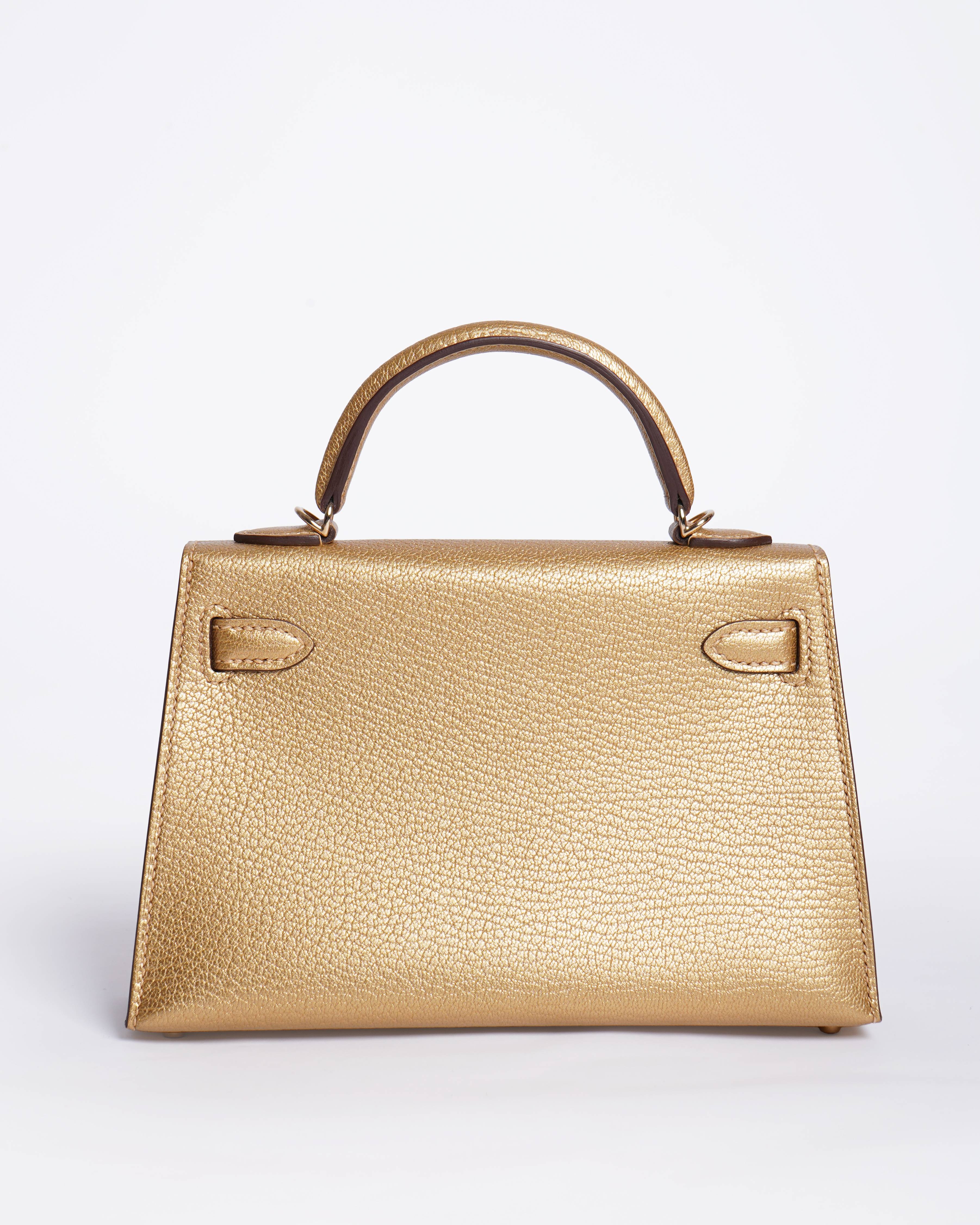 New Hermès Mini Kelly Dore Limited Edition Metallic Gold Chevre Chamkilight 20 Premabrass Hardware