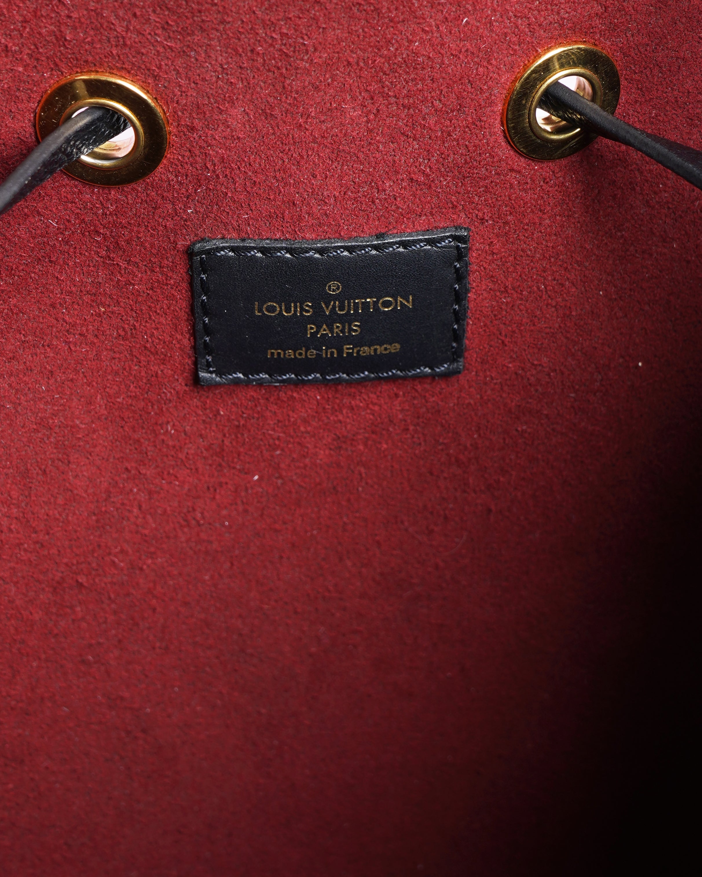 New Louis Vuitton NeoNoe MM Bicolor Monogram Empreinte Leather Handbag