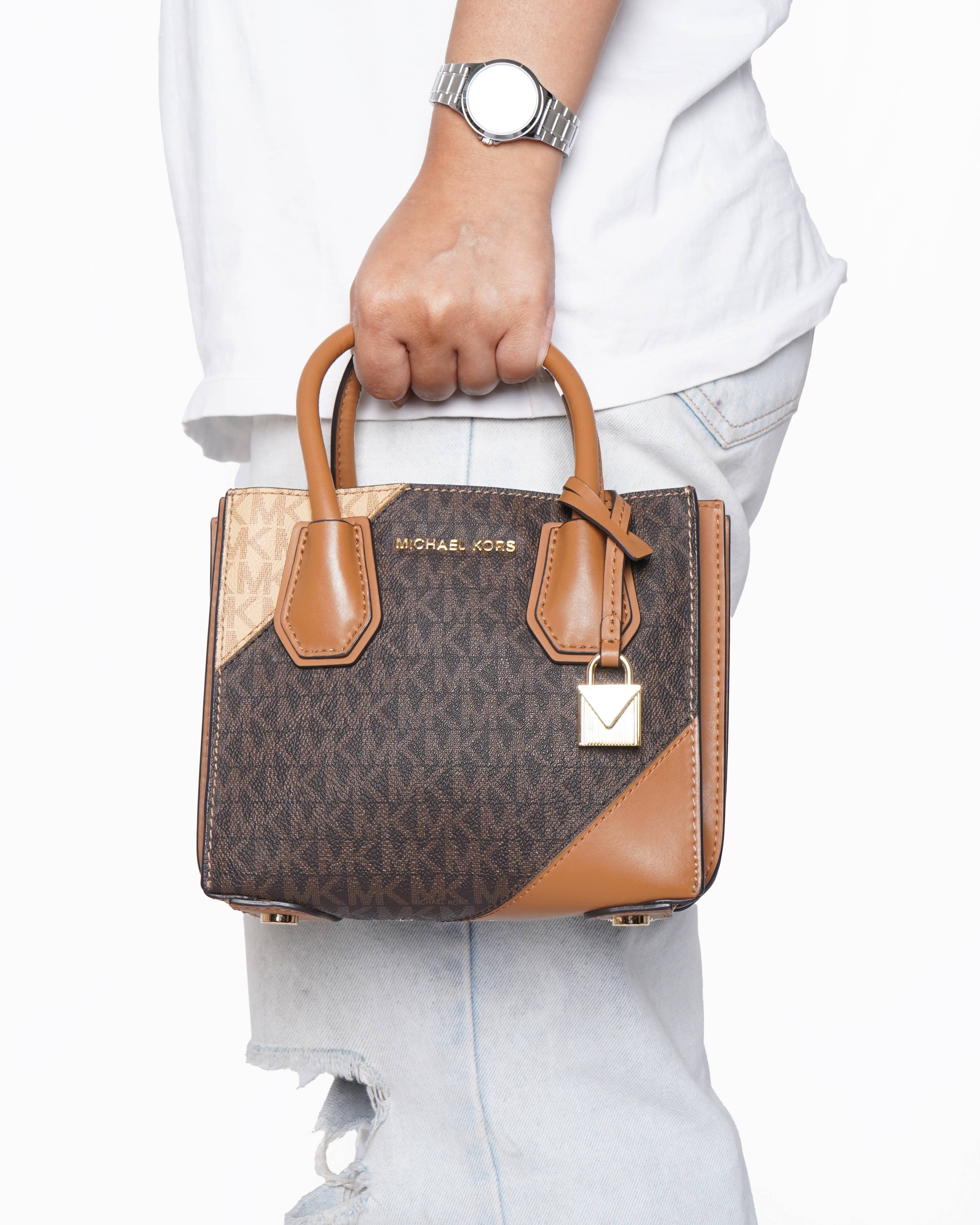 New Michael Kors Brown/Tan Signature Coated Canvas and Leather Mercer Tote