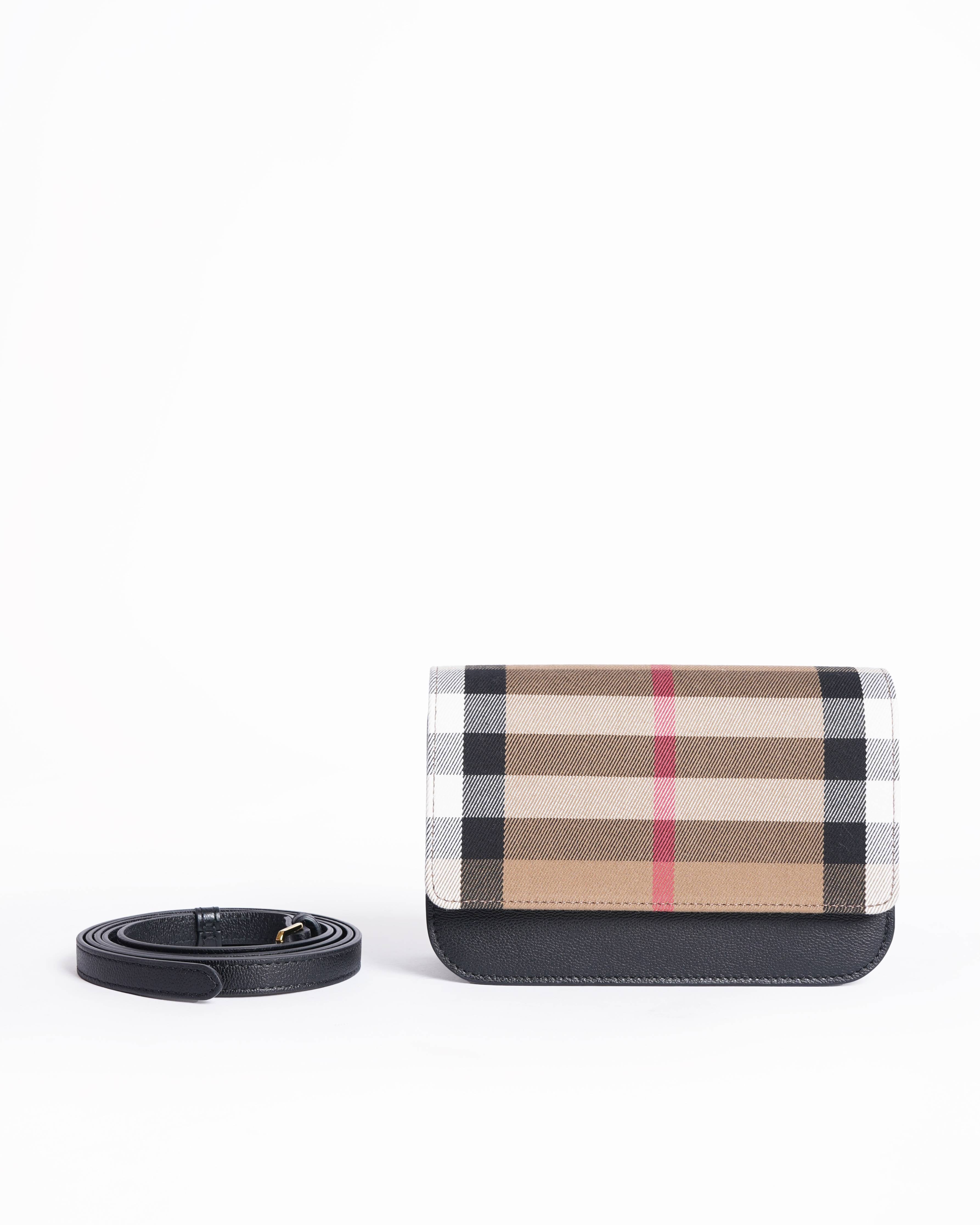 New Burberry 
House Check Black Leather Gold-Plated Madison Crossbody Bag