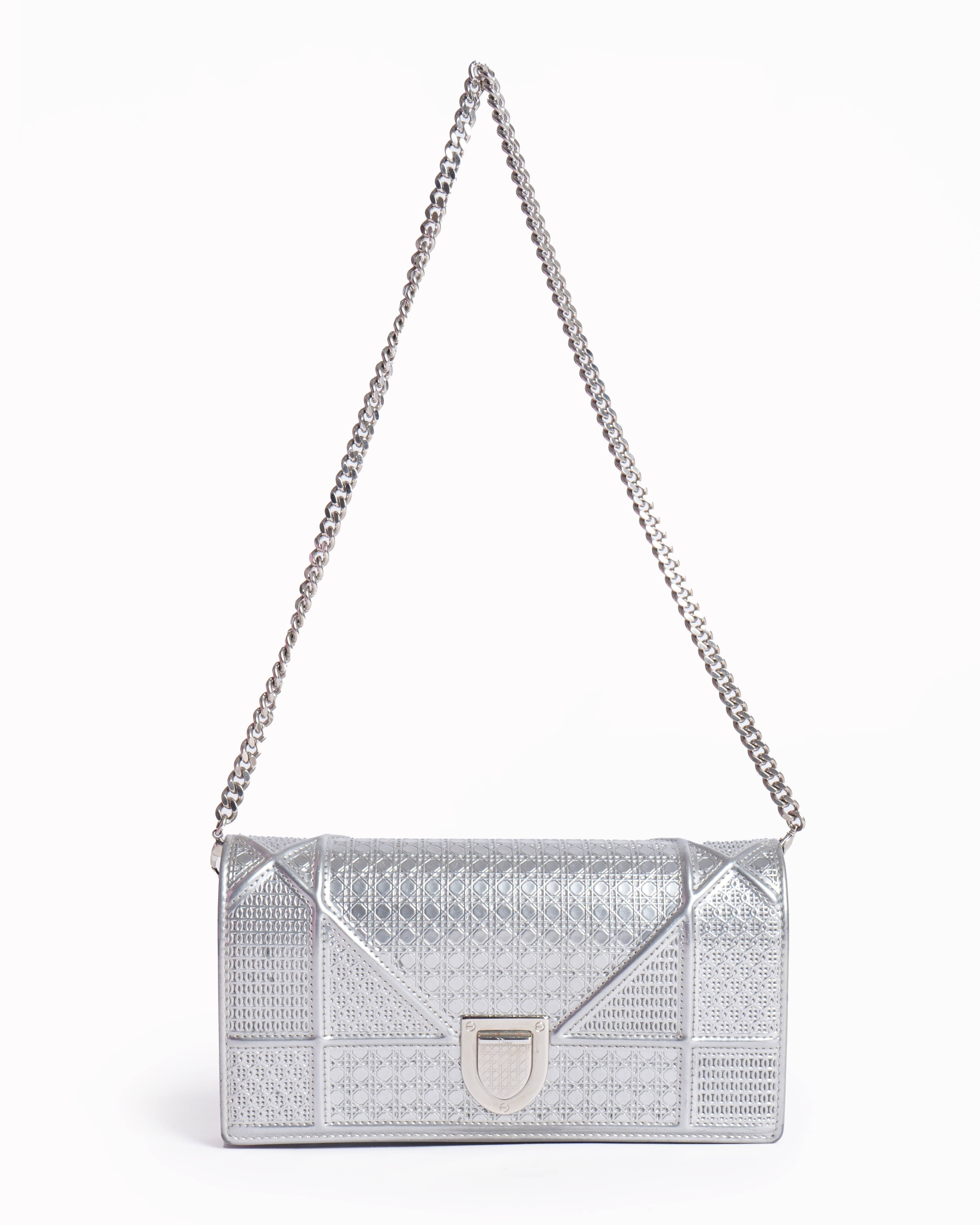 Christian Dior wallet on chain