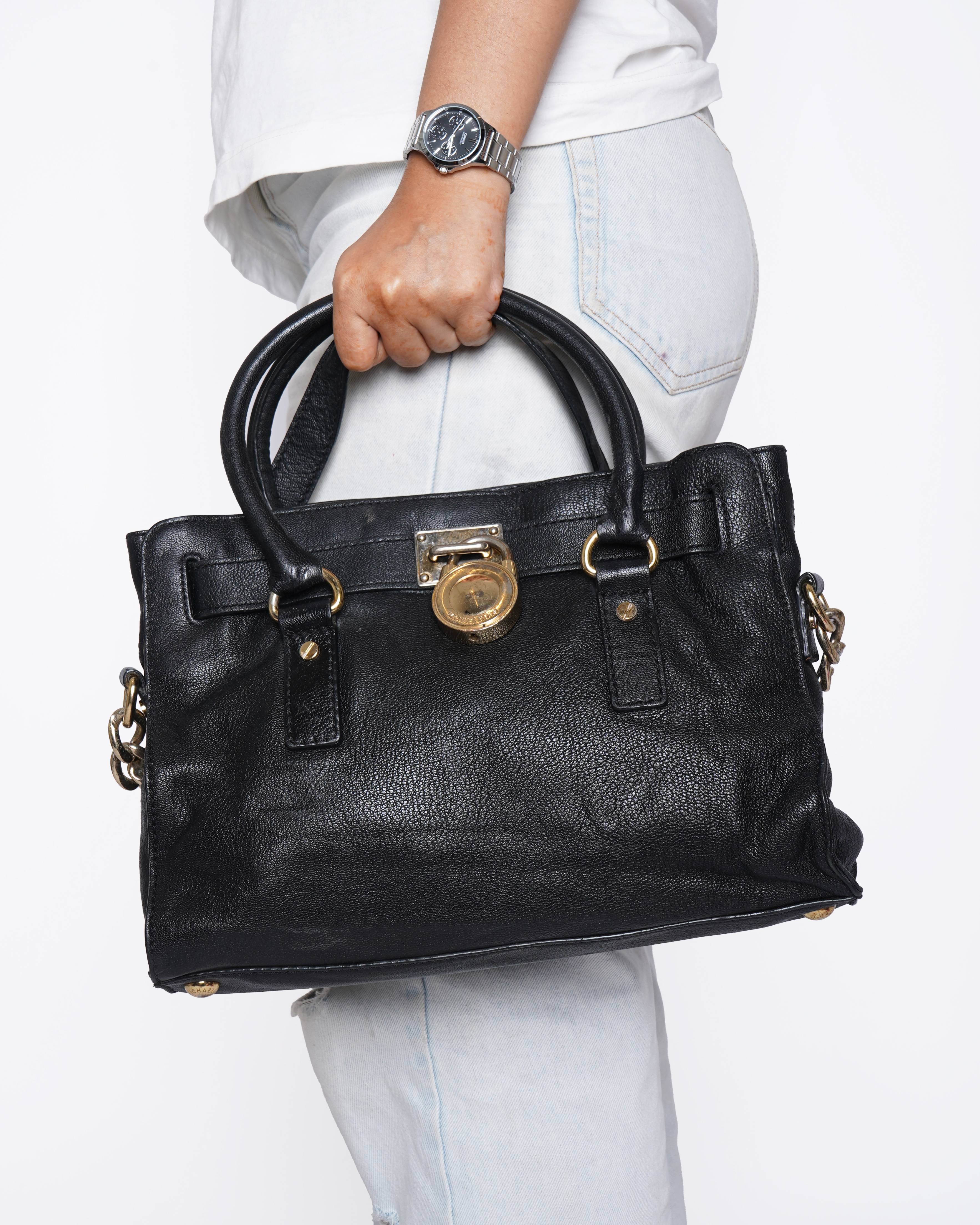 Michael Kors
Black Pebbled Leather Hamilton East West Tote
