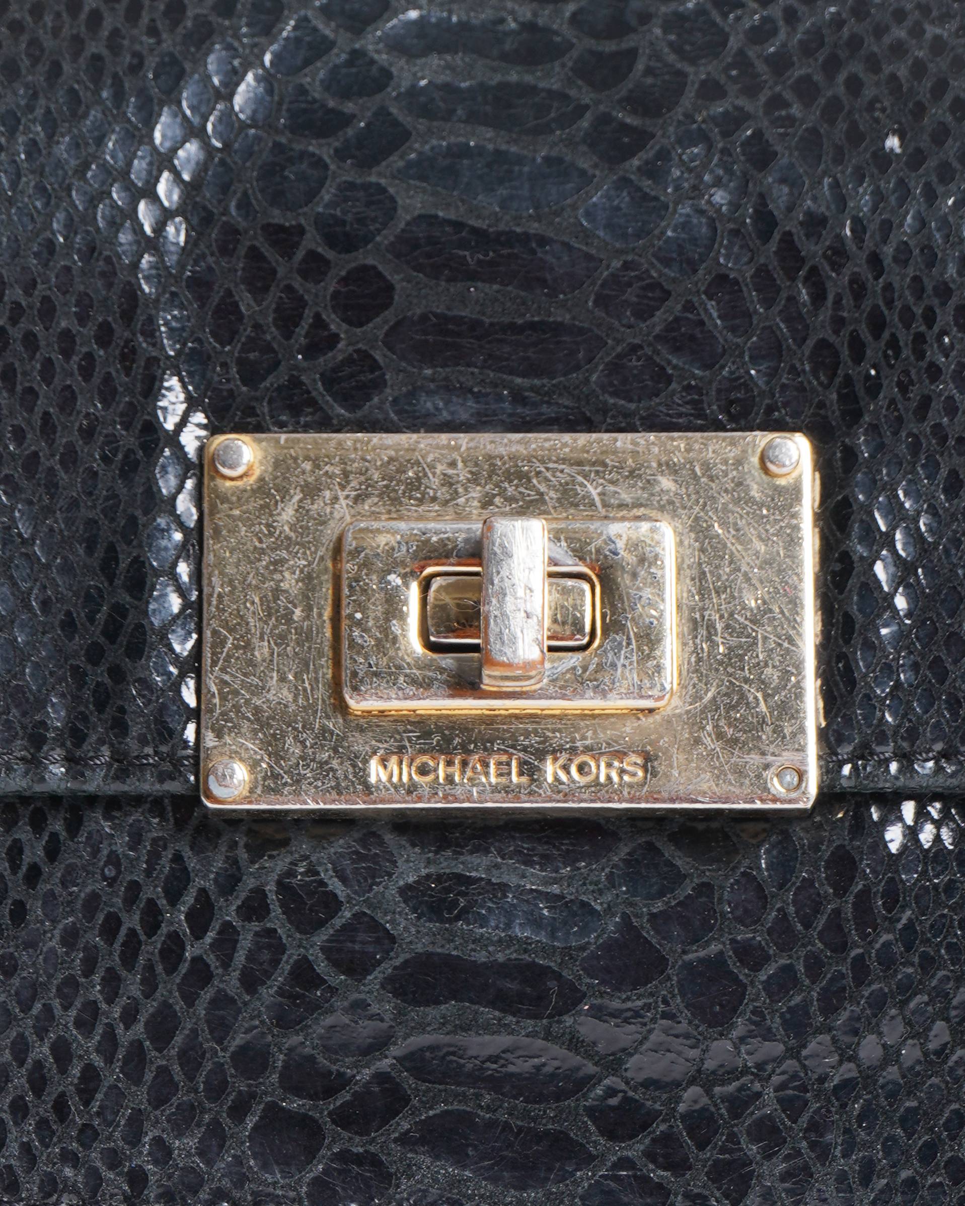 Michael Kors
Embellished shoulder bag