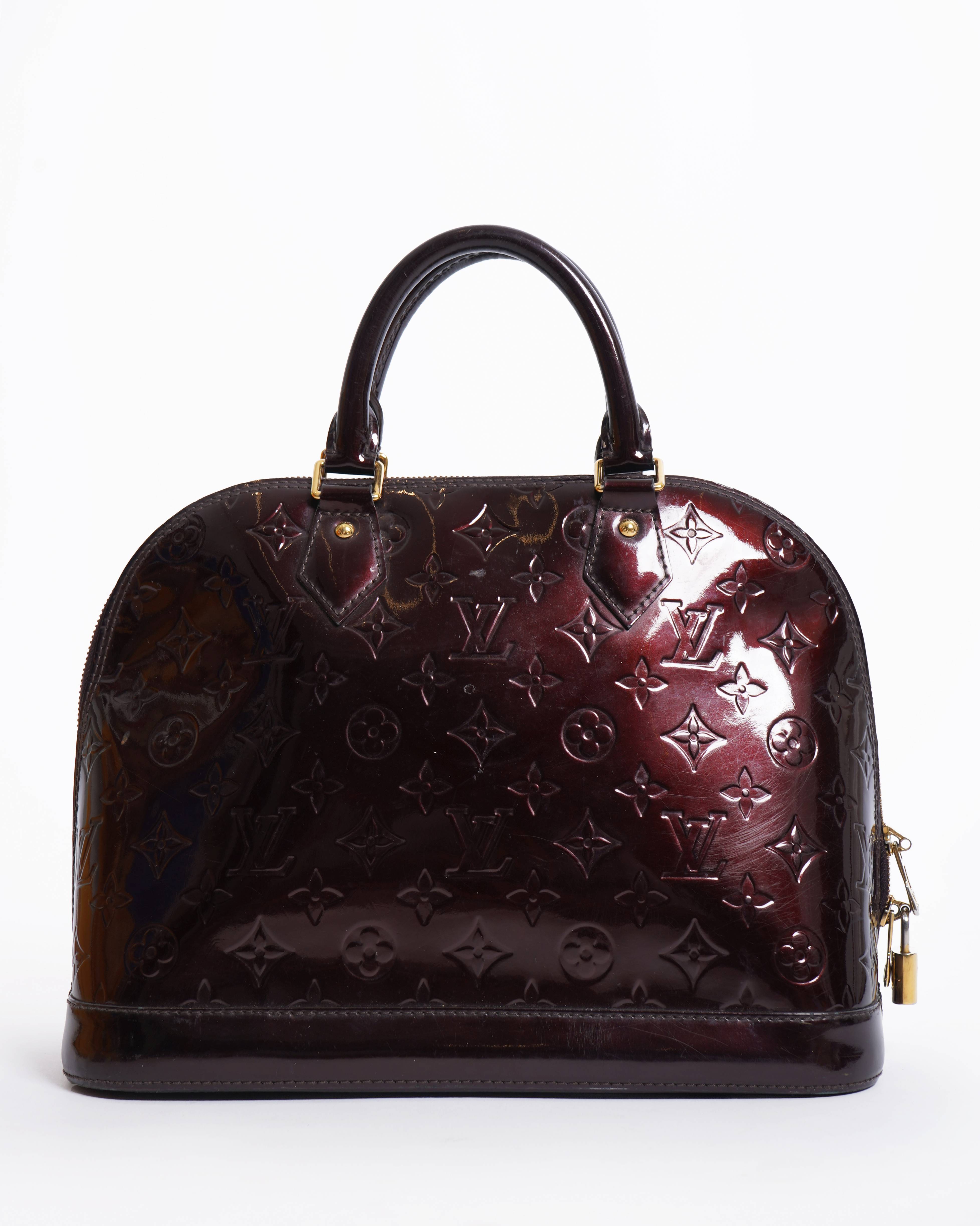 Louis Vuitton GM vernis amarante handbag