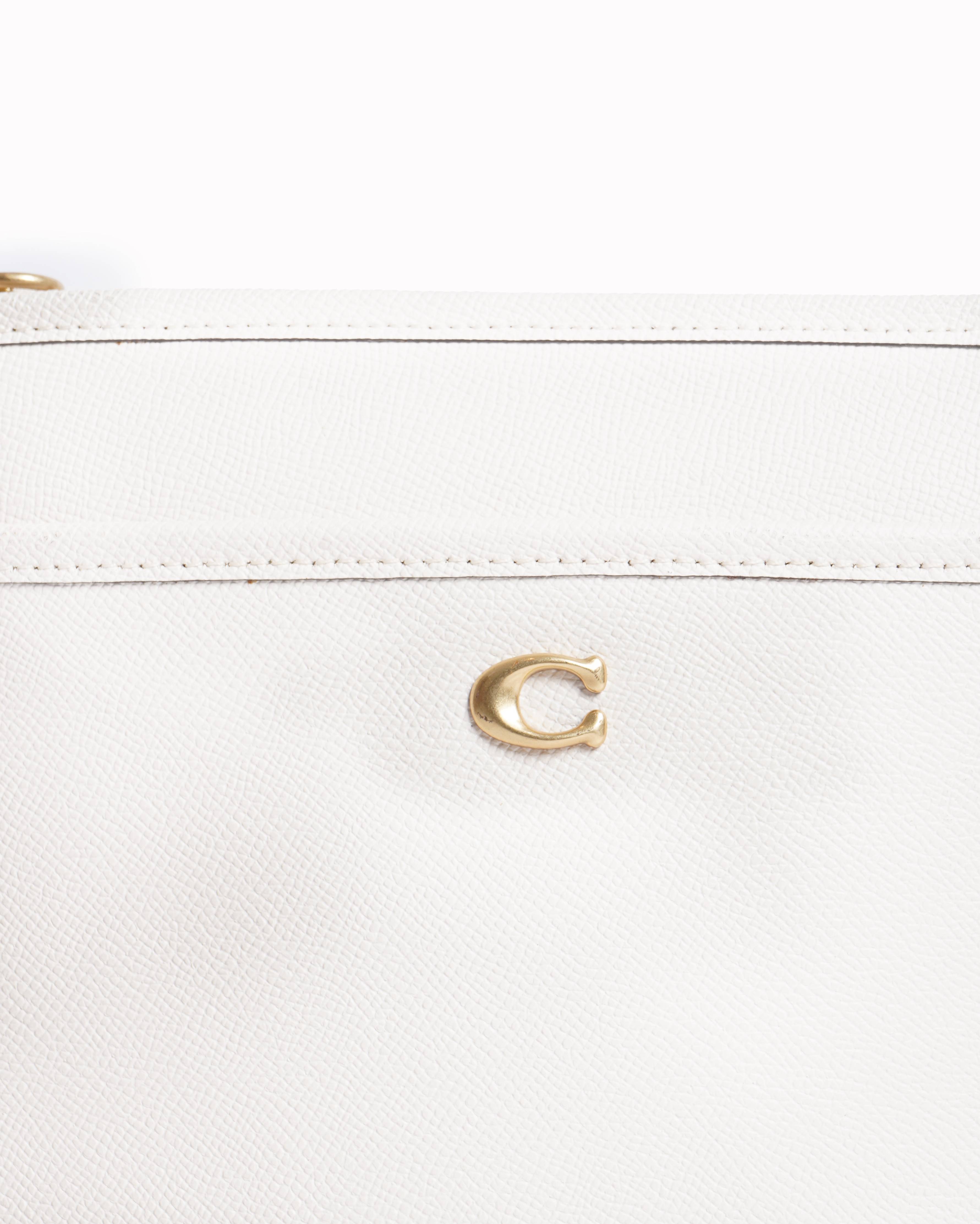 Coach Kitt Messenger crossbody bag