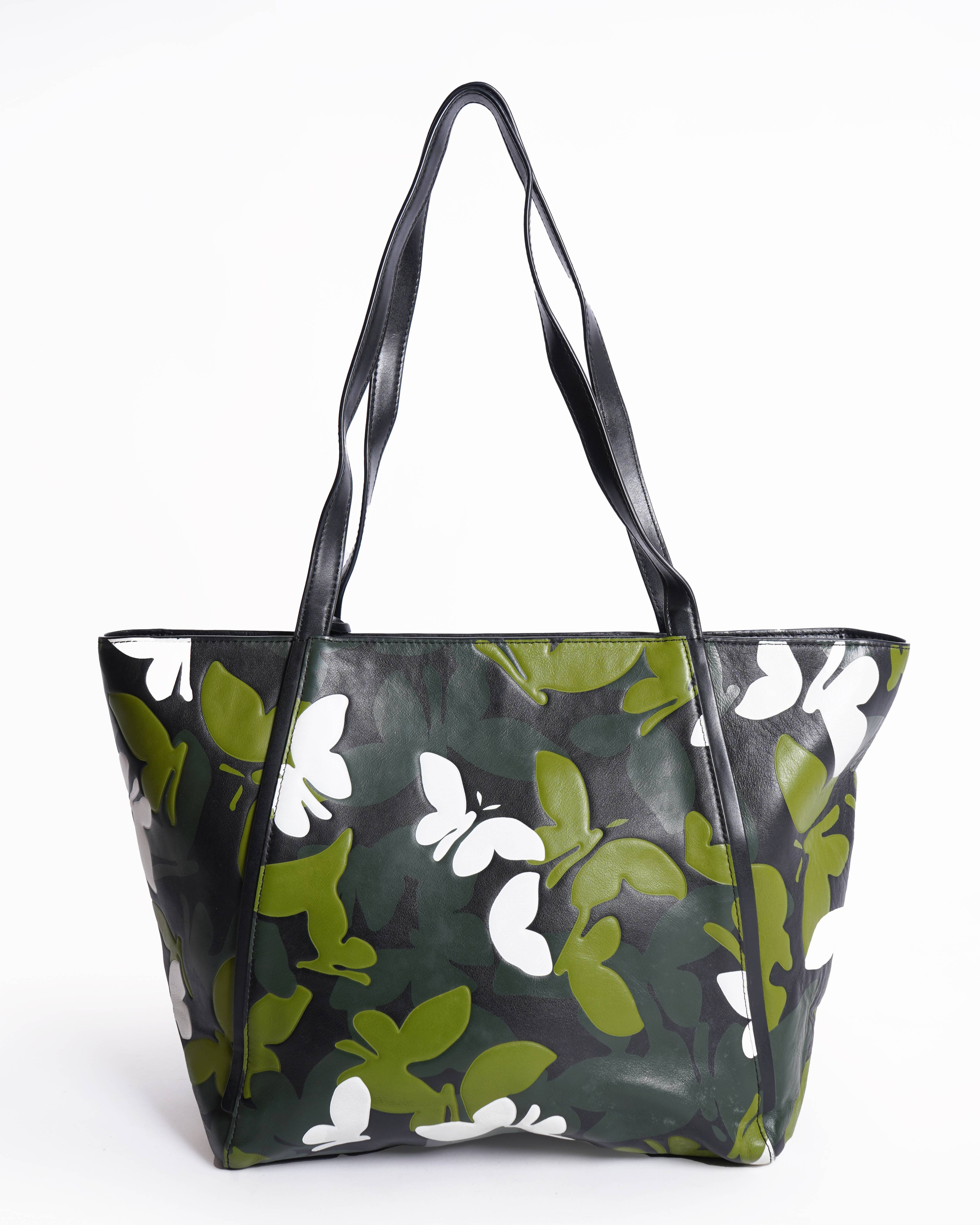 Michael kors
Whitney Large Butterfly Camo Leather Tote Bag